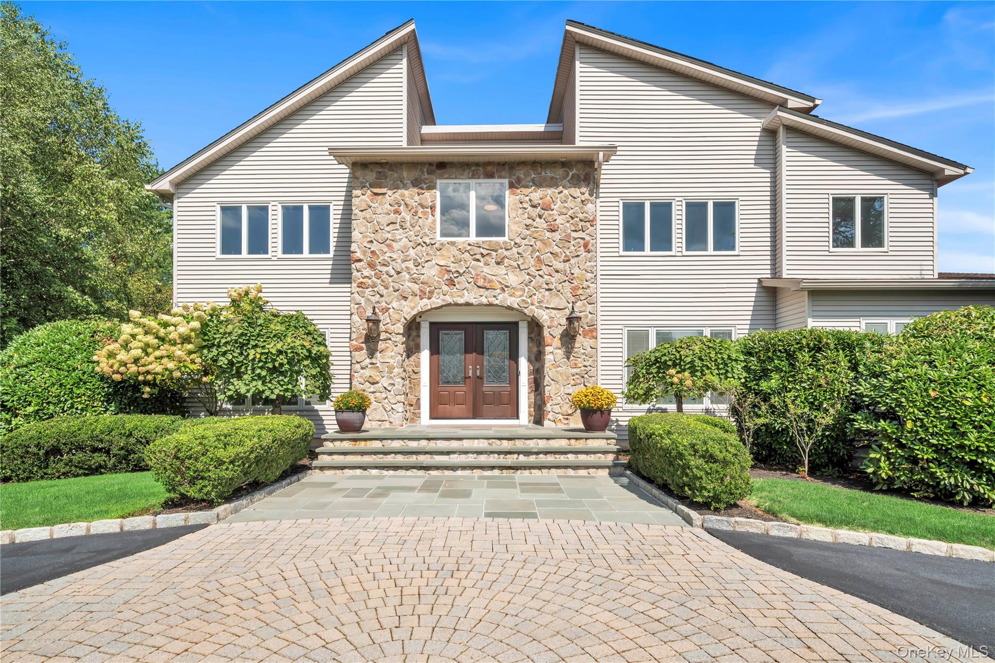 #4 photo, 12 Snowdrop Drive, New City , NY 10956