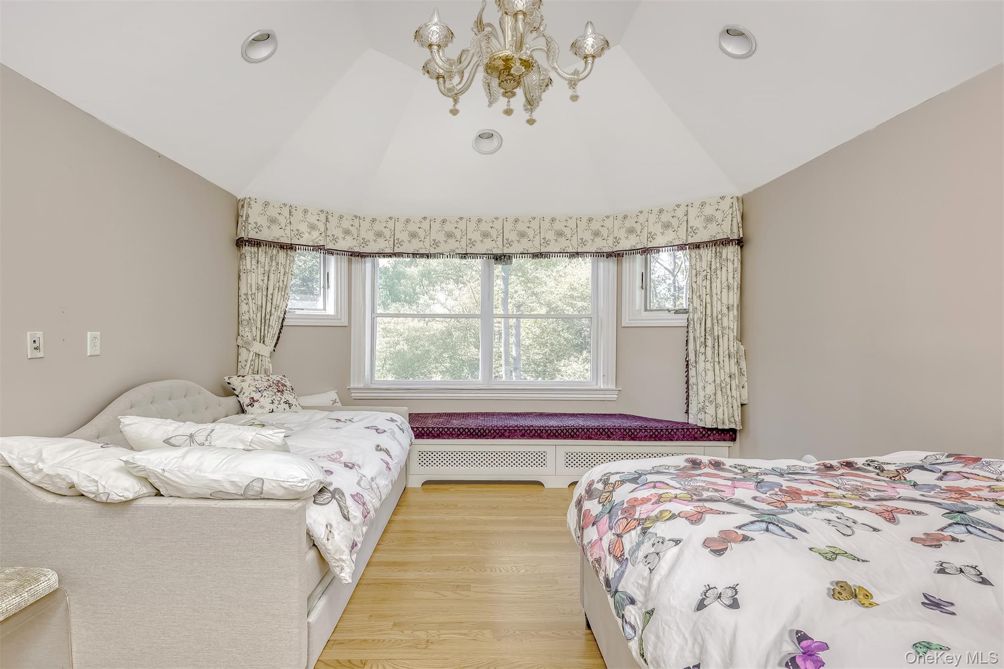 #19 photo, 15 Golden Road, Suffern , NY 10901