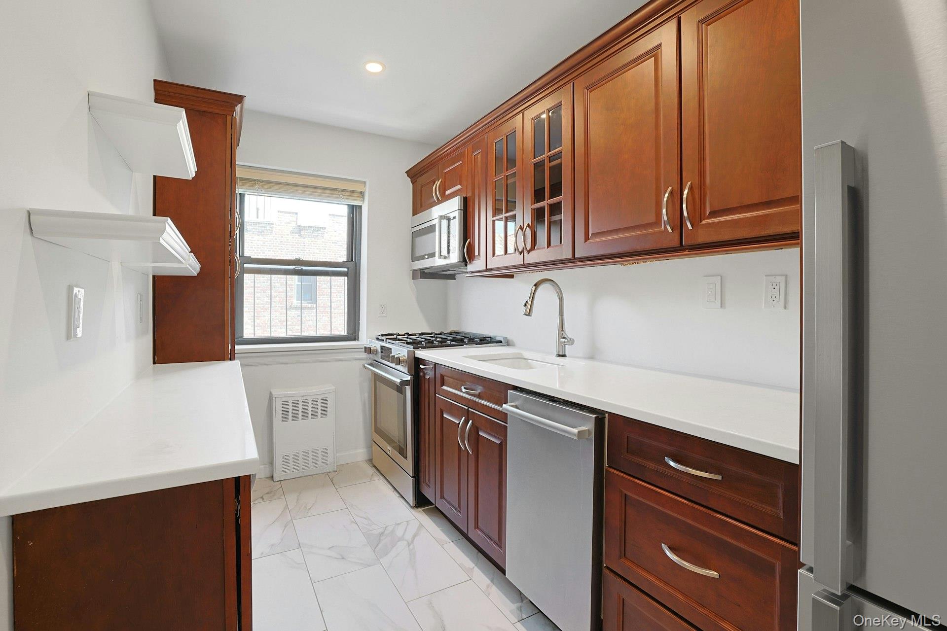 #10 photo, 19 Old Mamaroneck Road, White Plains , NY 10605