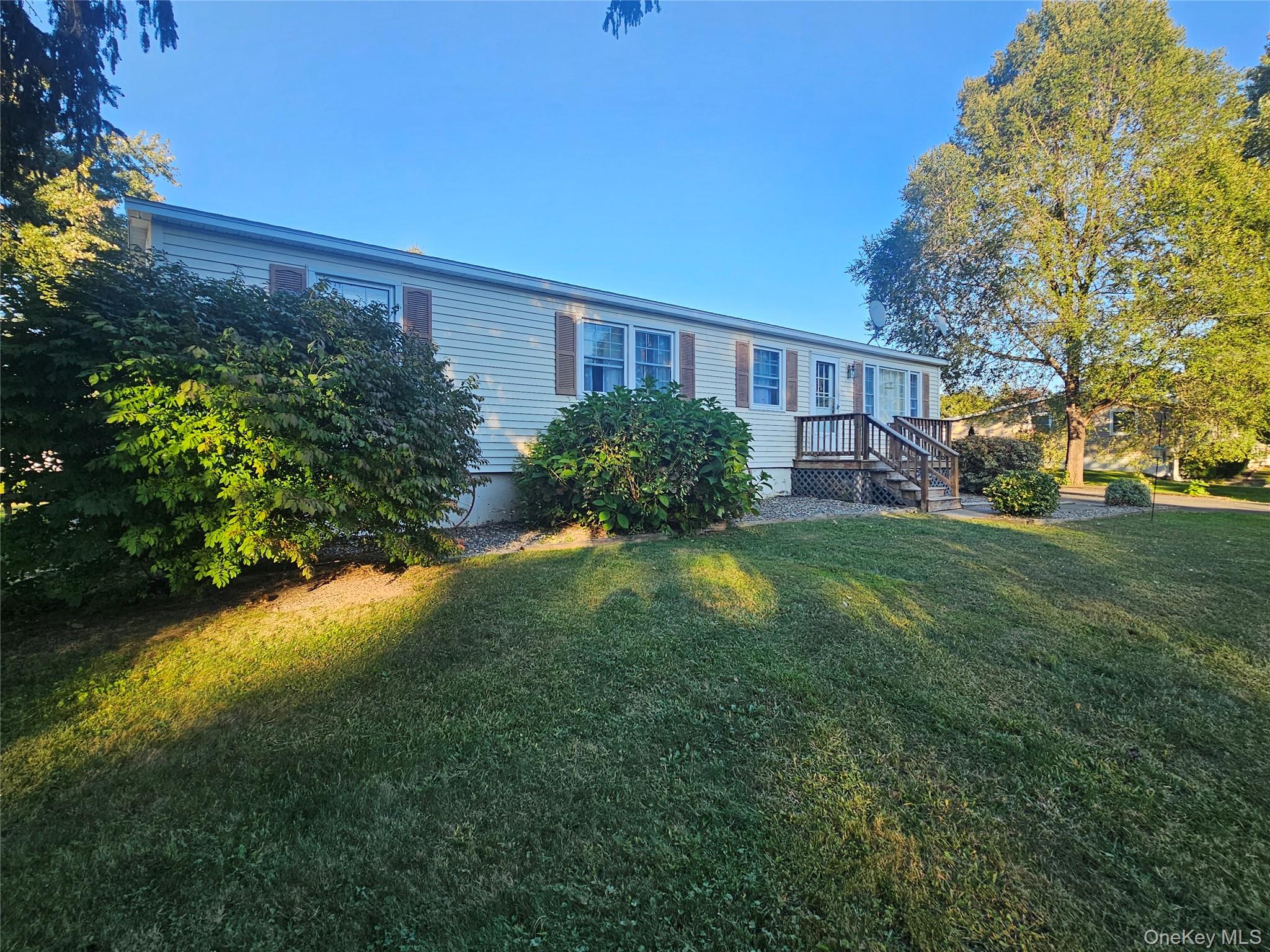 #2 photo, 19 Rivenburg Lane, Hudson , NY 12534