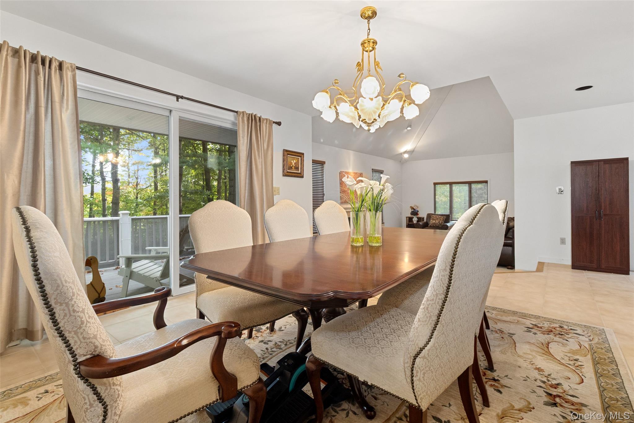 #8 photo, 6 Greenwood Court, Briarcliff Manor , NY 10510