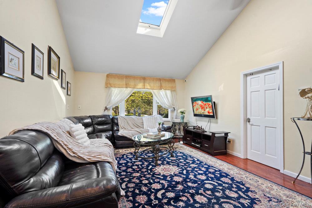 #10 photo, 118 Grant Avenue, ナッソー郡 Albertson , NY 11507