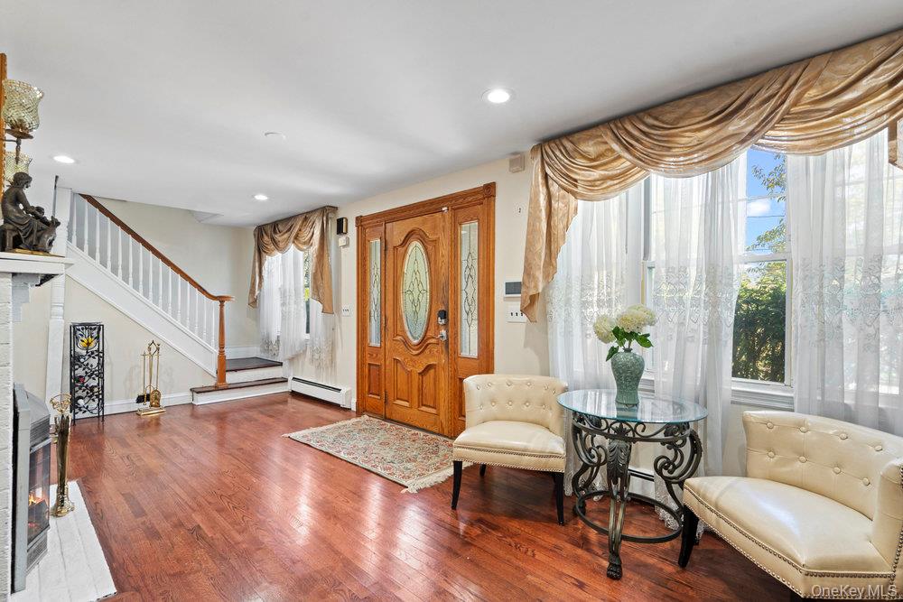 #9 photo, 118 Grant Avenue, ナッソー郡 Albertson , NY 11507