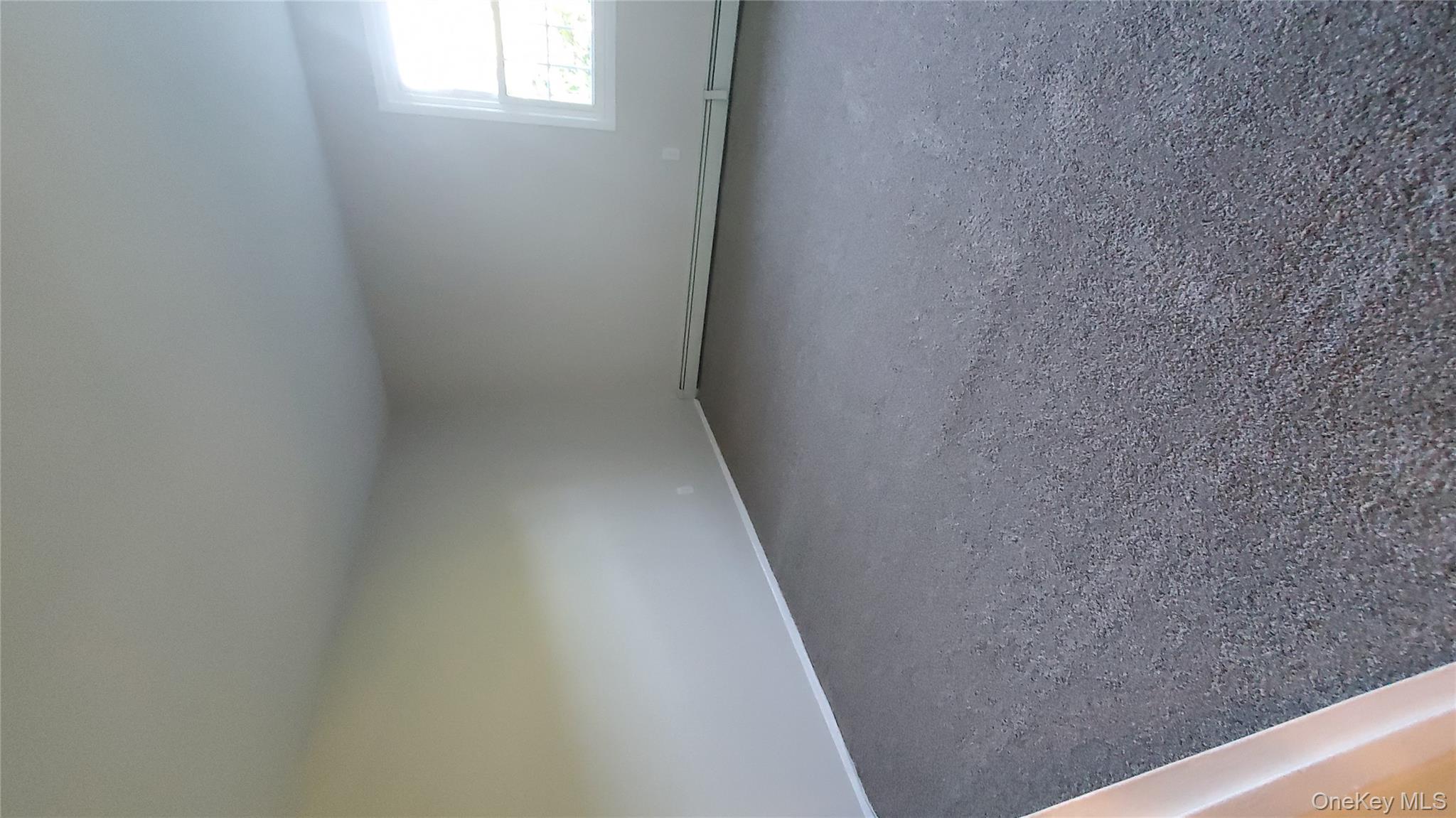 #9 photo, 460 Old Town Road, サフォーク郡 Port Jefferson Station , NY 11776