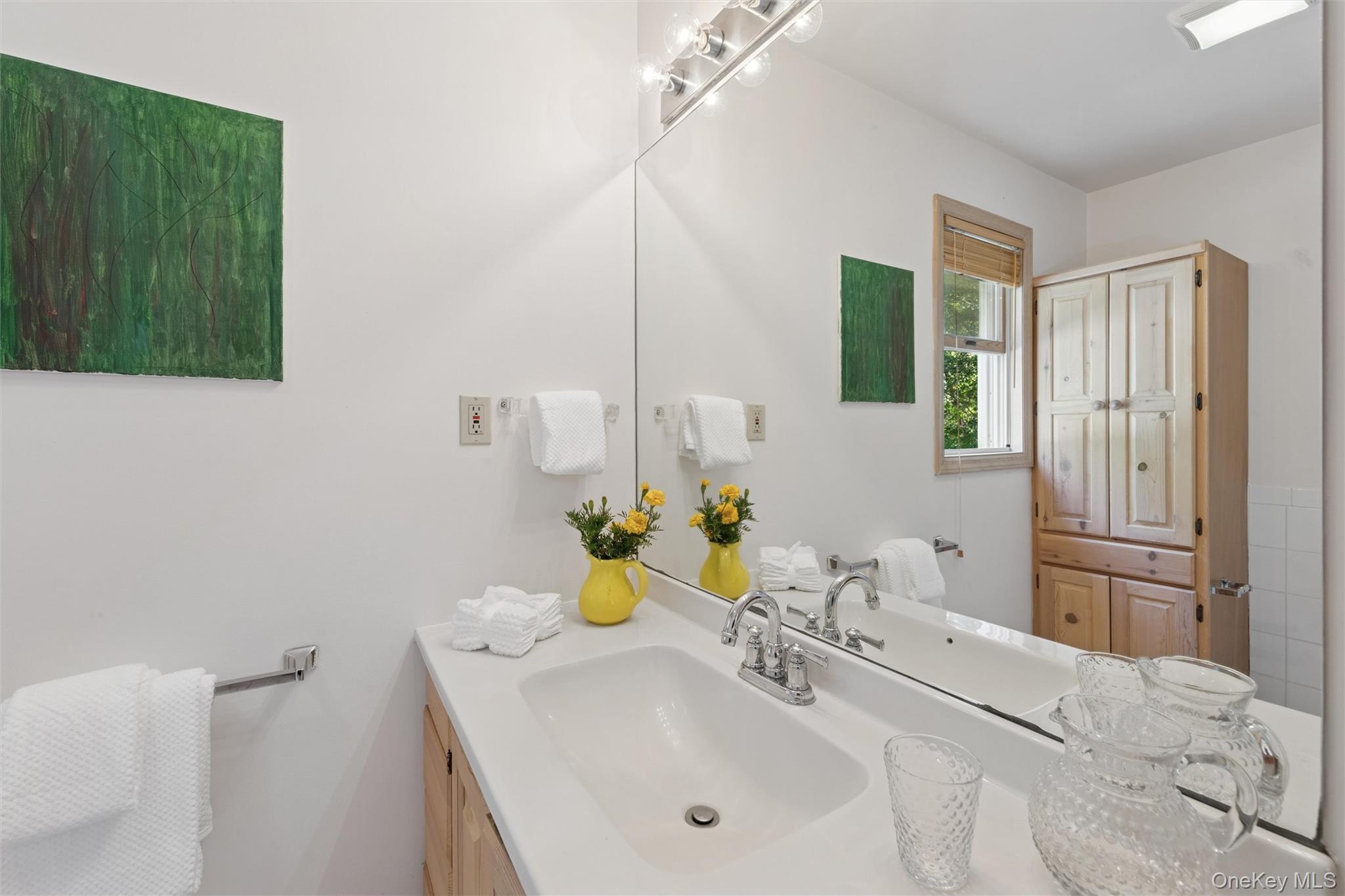 #14 photo, 36 Harbor Blvd, サフォーク郡 East Hampton , NY 11937