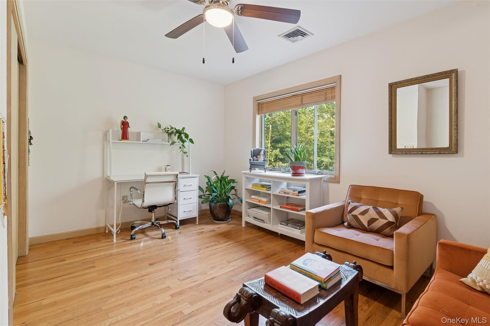 #17 photo, 36 Harbor Blvd, サフォーク郡 East Hampton , NY 11937