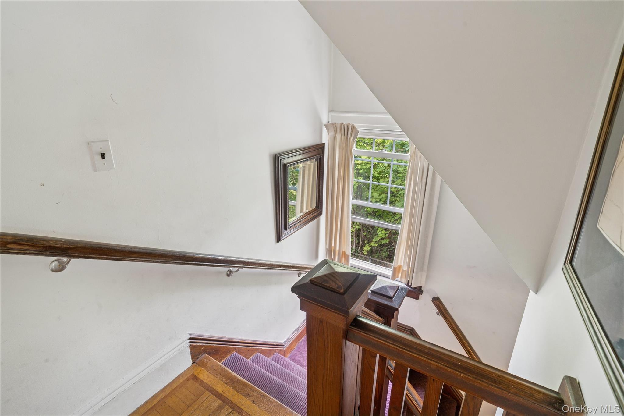 #12 photo, 21 Connecticut Avenue, Freeport , NY 11520