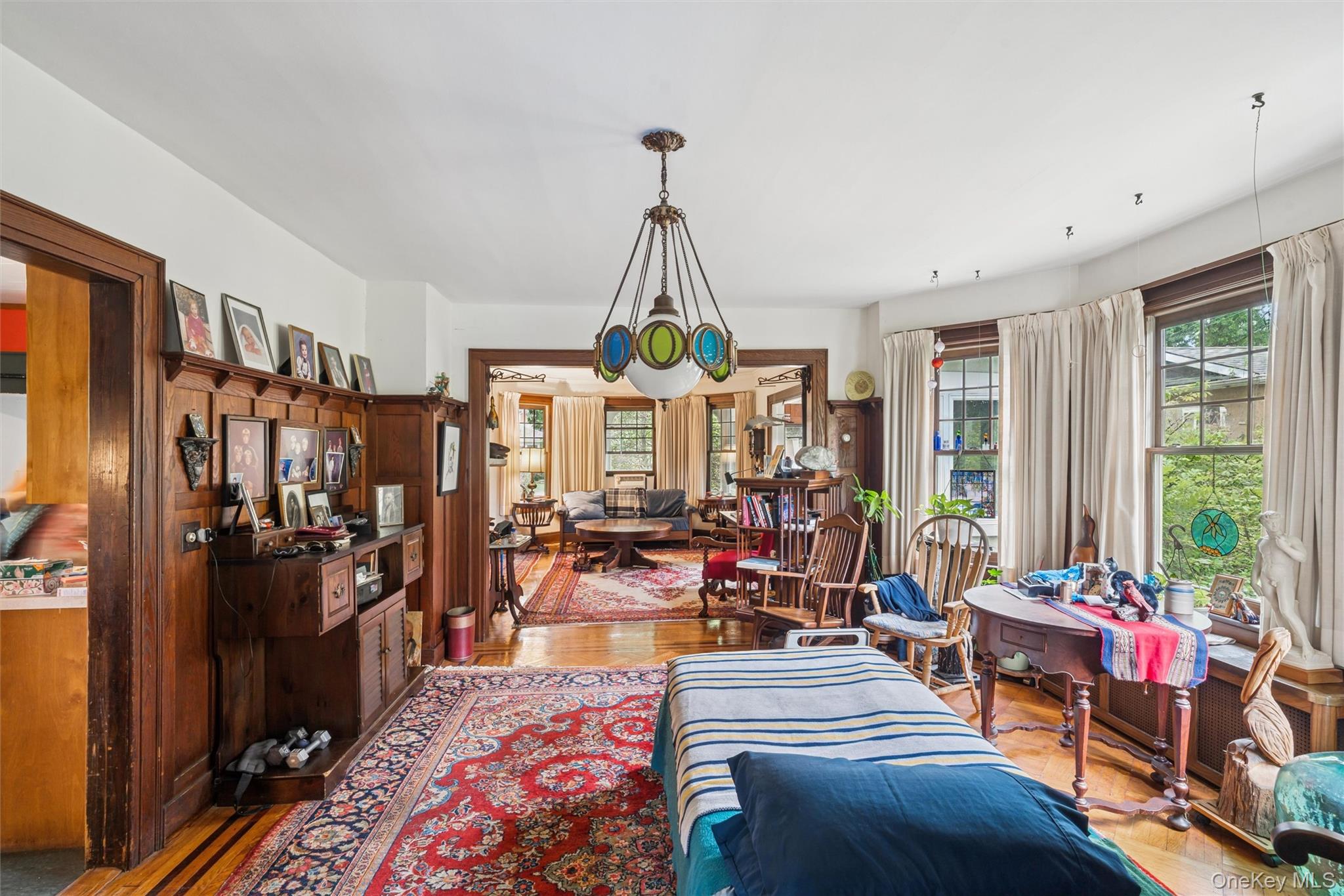 #8 photo, 21 Connecticut Avenue, Freeport , NY 11520