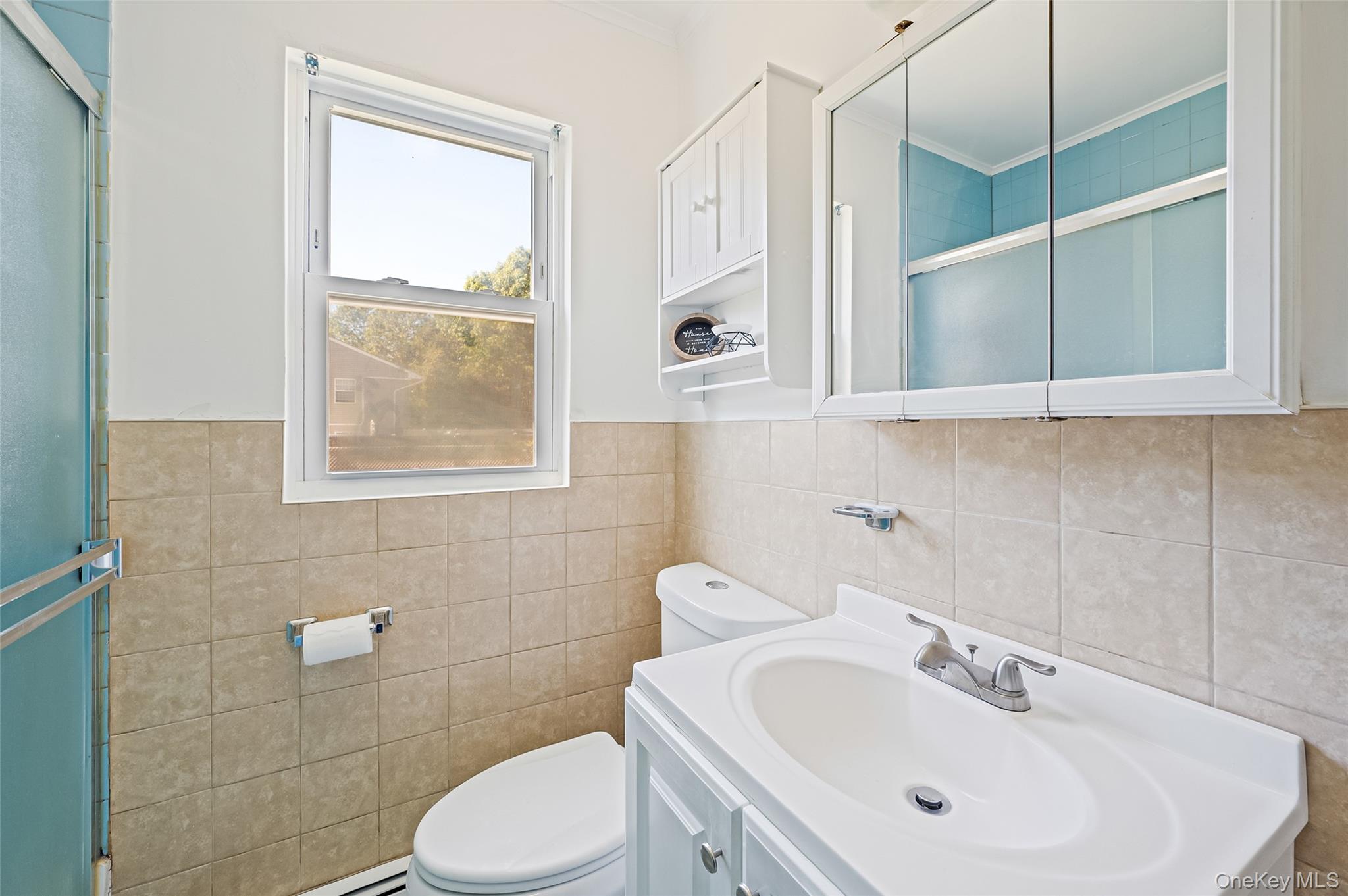 #19 photo, 1454 E Forks Road, Bay Shore , NY 11706