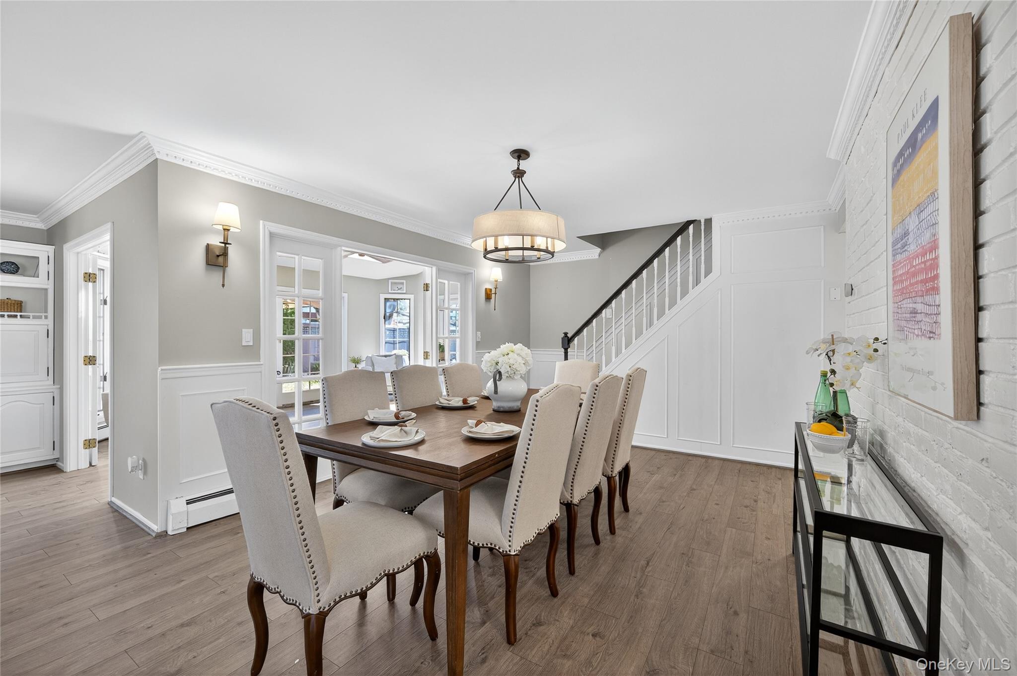 #10 photo, 11 Foster Lane, Westbury , NY 11590