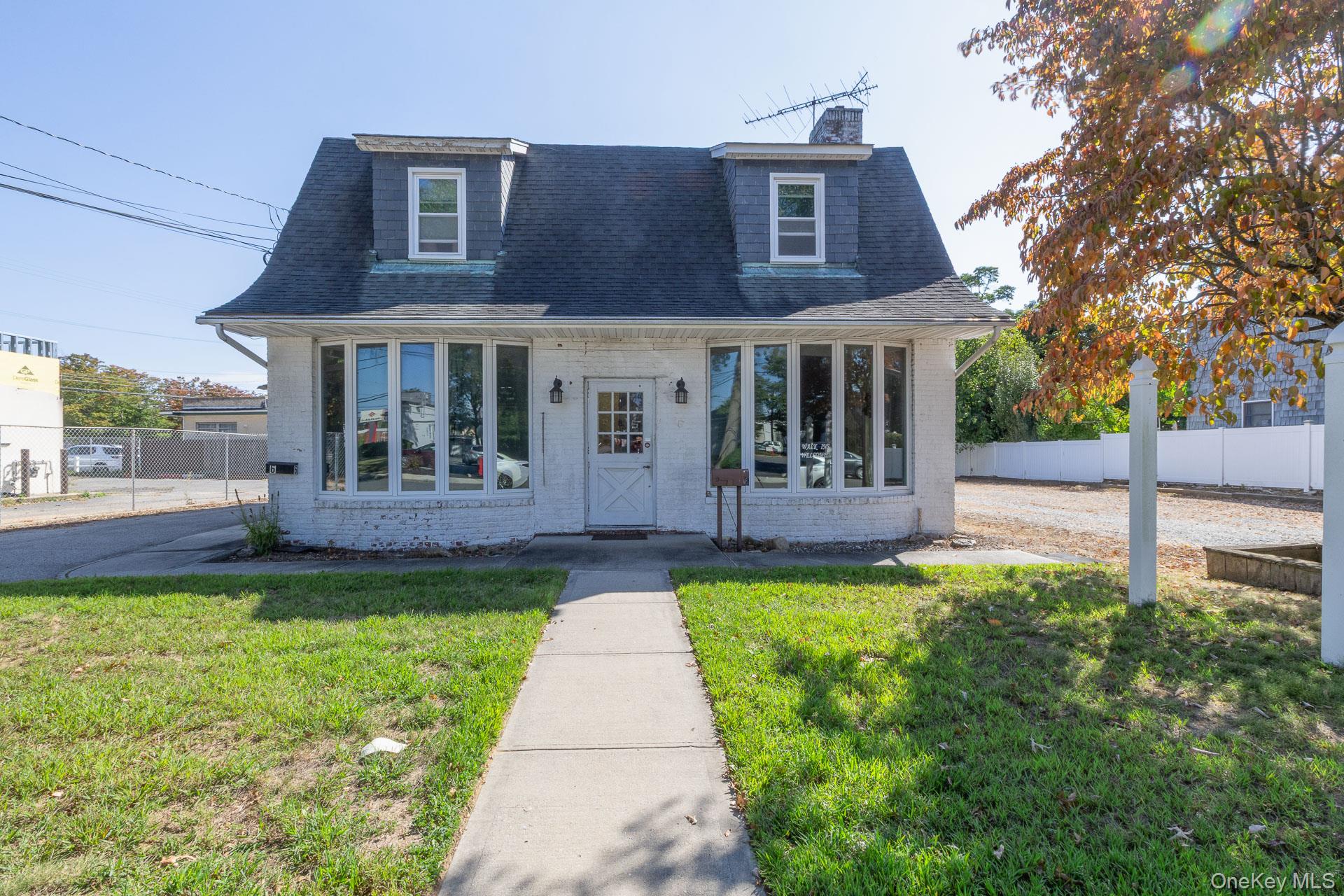 #1 photo, 10 Boston Place, サフォーク郡 Huntington Station , NY 11746