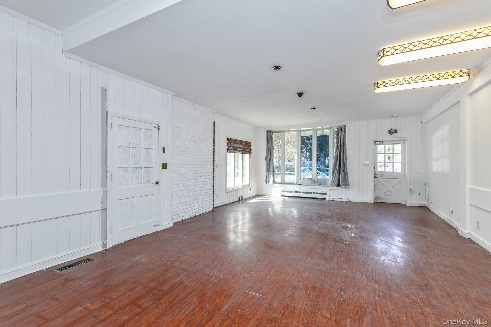 #15 photo, 10 Boston Place, サフォーク郡 Huntington Station , NY 11746