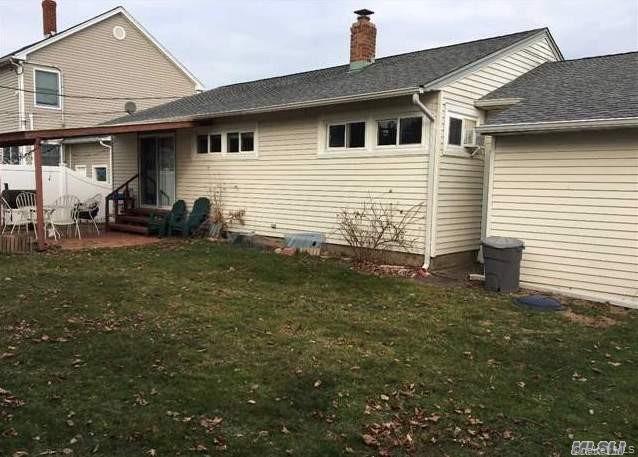 #5 photo, 161 Dartmouth Drive, Hicksville , NY 11801