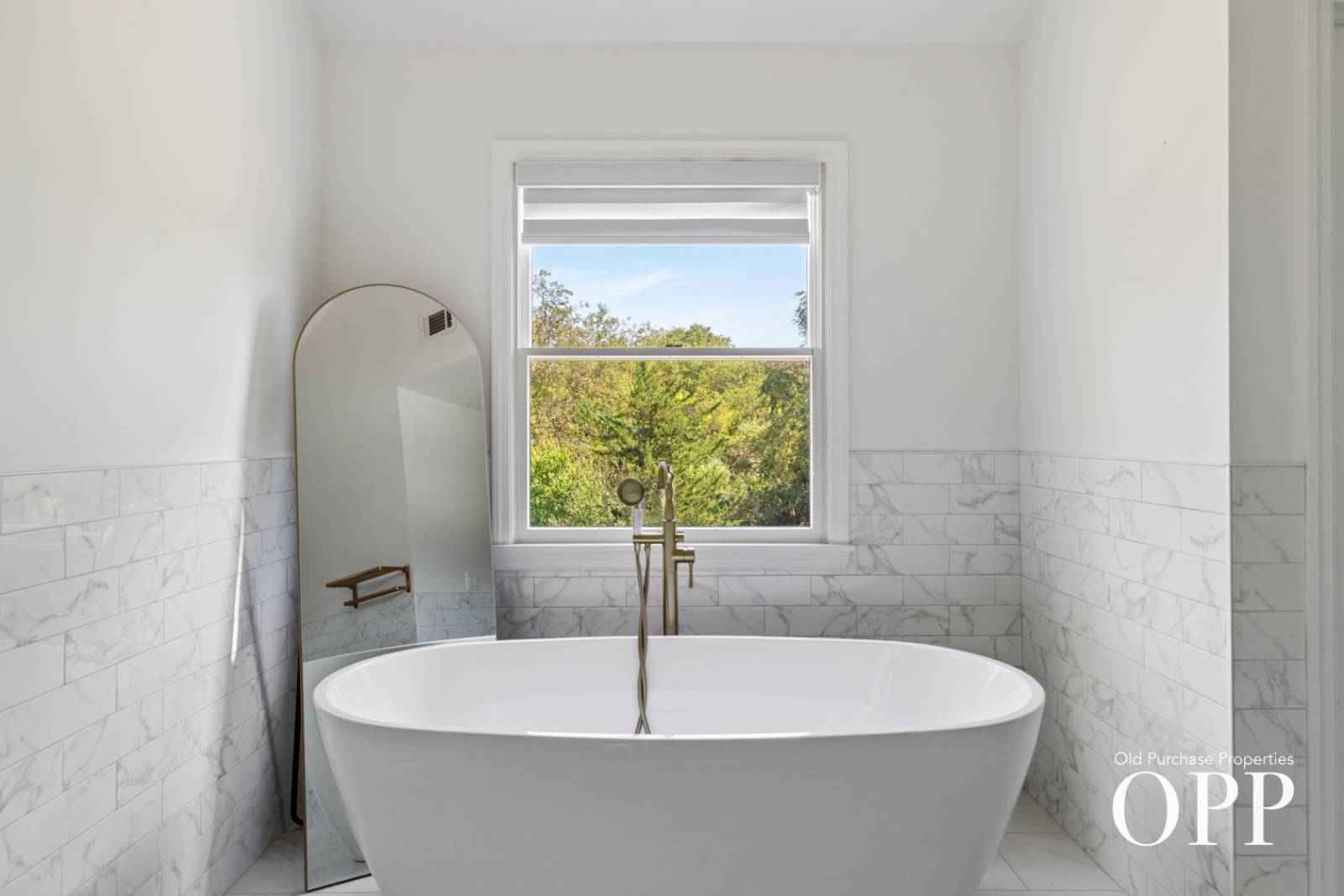 #15 photo, 9 JAREDS PATH, BROOKHAVEN HAMLET , NY 11719