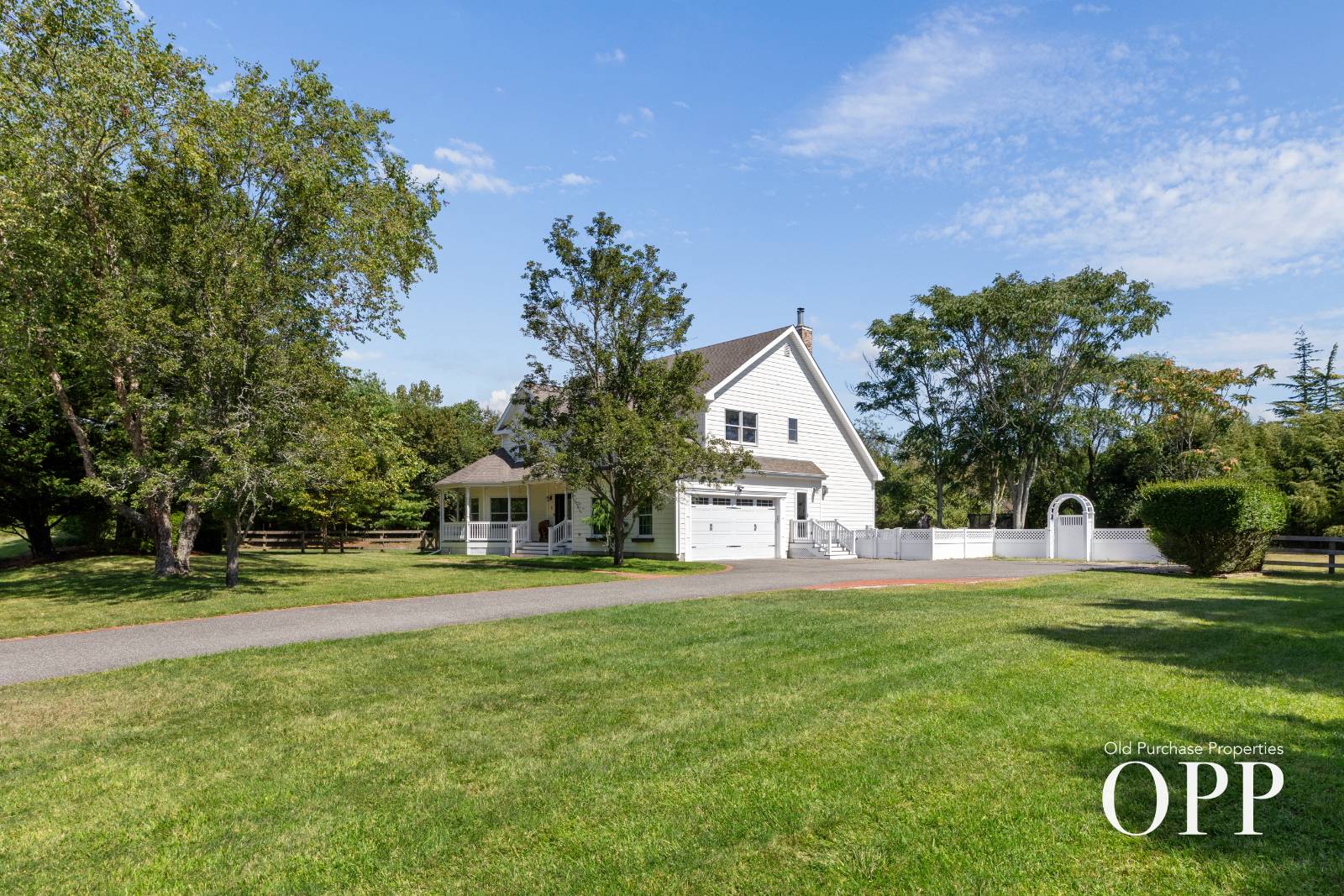 #21 photo, 9 JAREDS PATH, BROOKHAVEN HAMLET , NY 11719