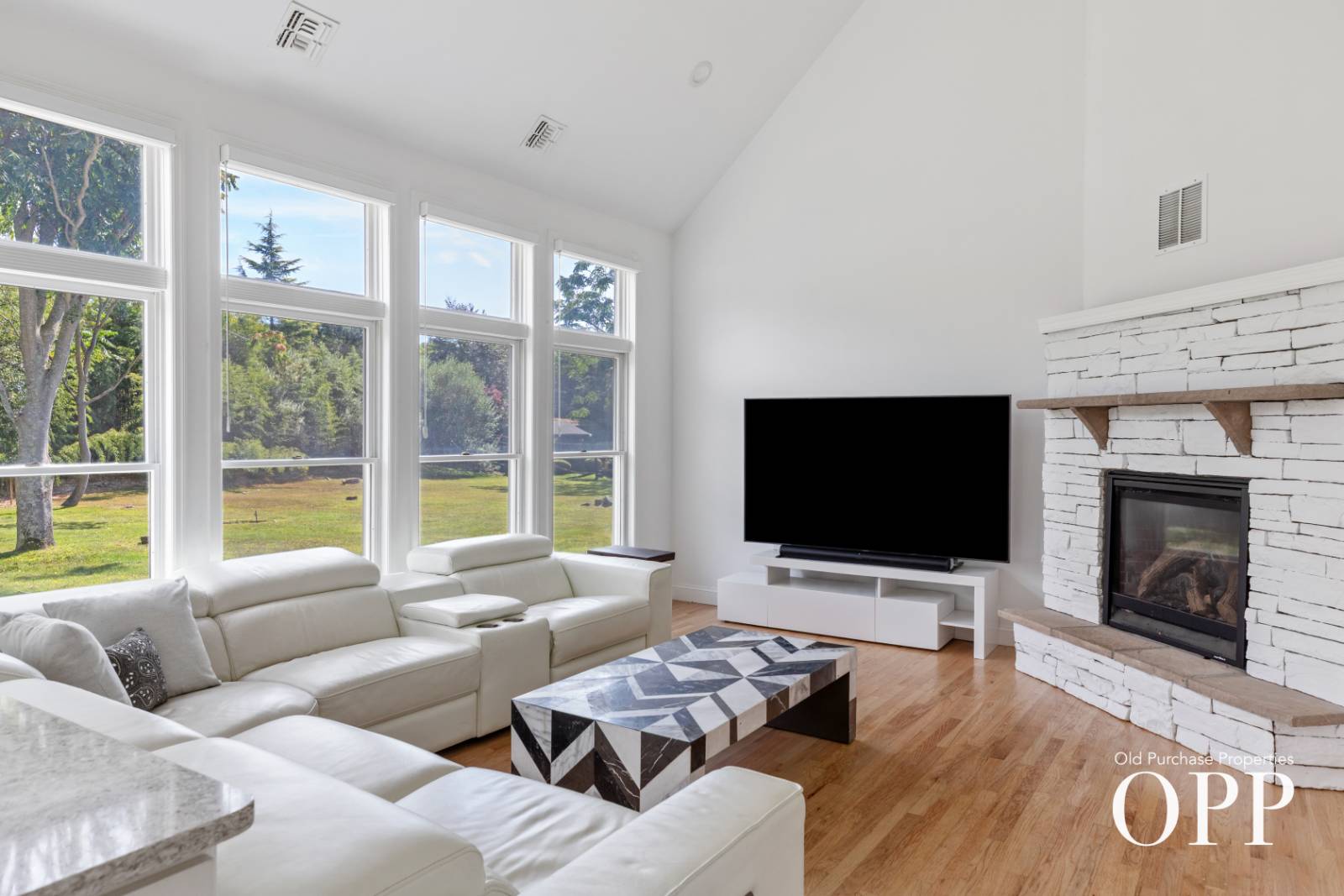 #4 photo, 9 JAREDS PATH, BROOKHAVEN HAMLET , NY 11719