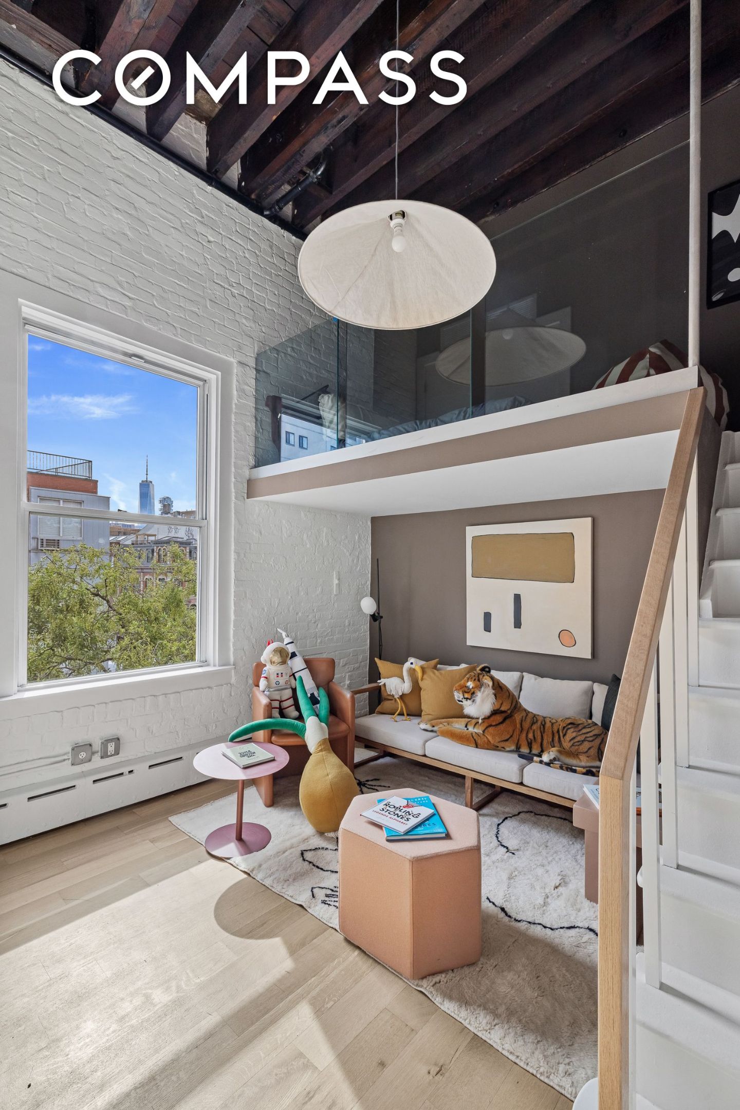 #16 photo, 325 Bowery, East Village , NY 10003