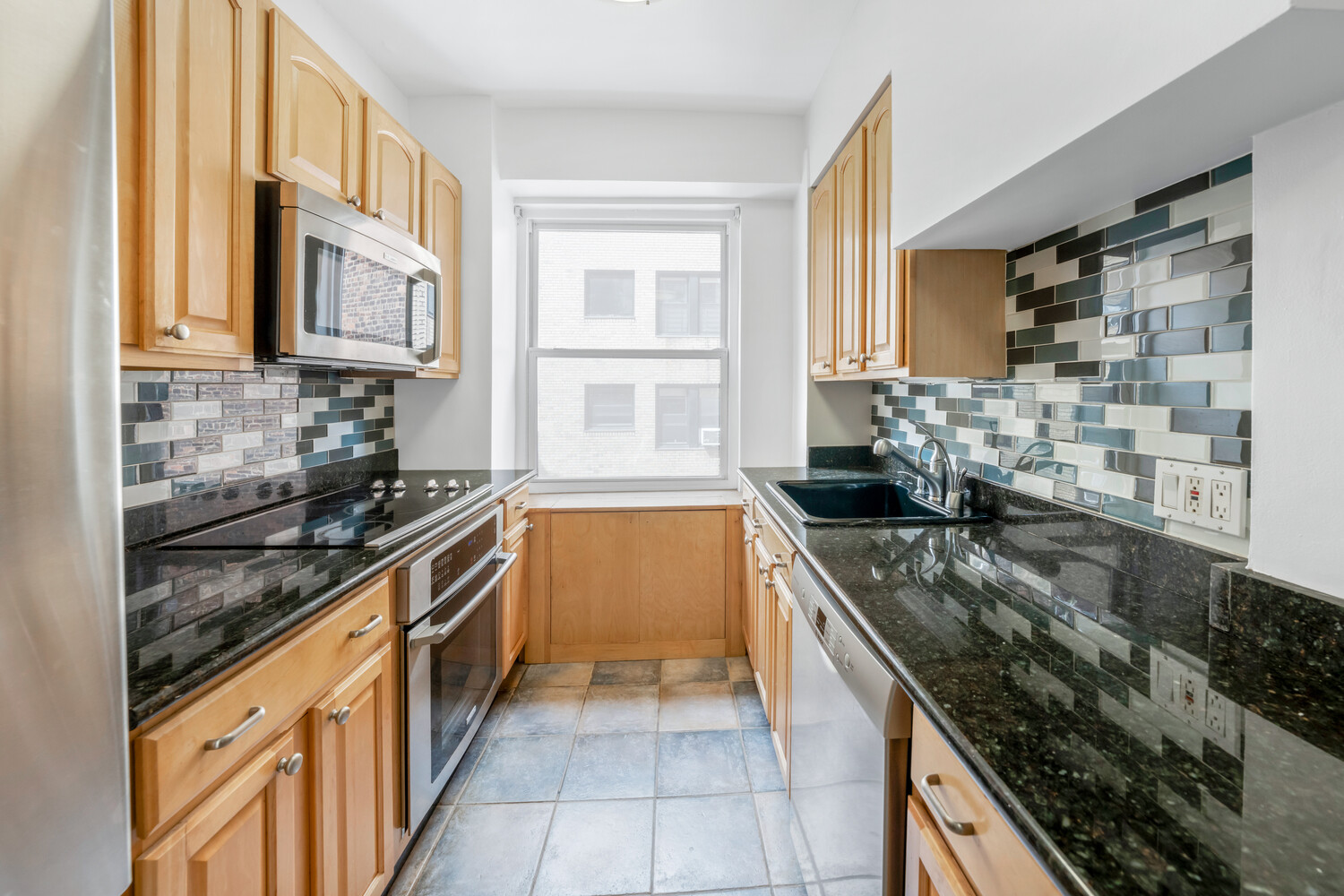 #5 photo, 2 TUDOR CITY Place, マンハッタン Murray Hill , NY 10017