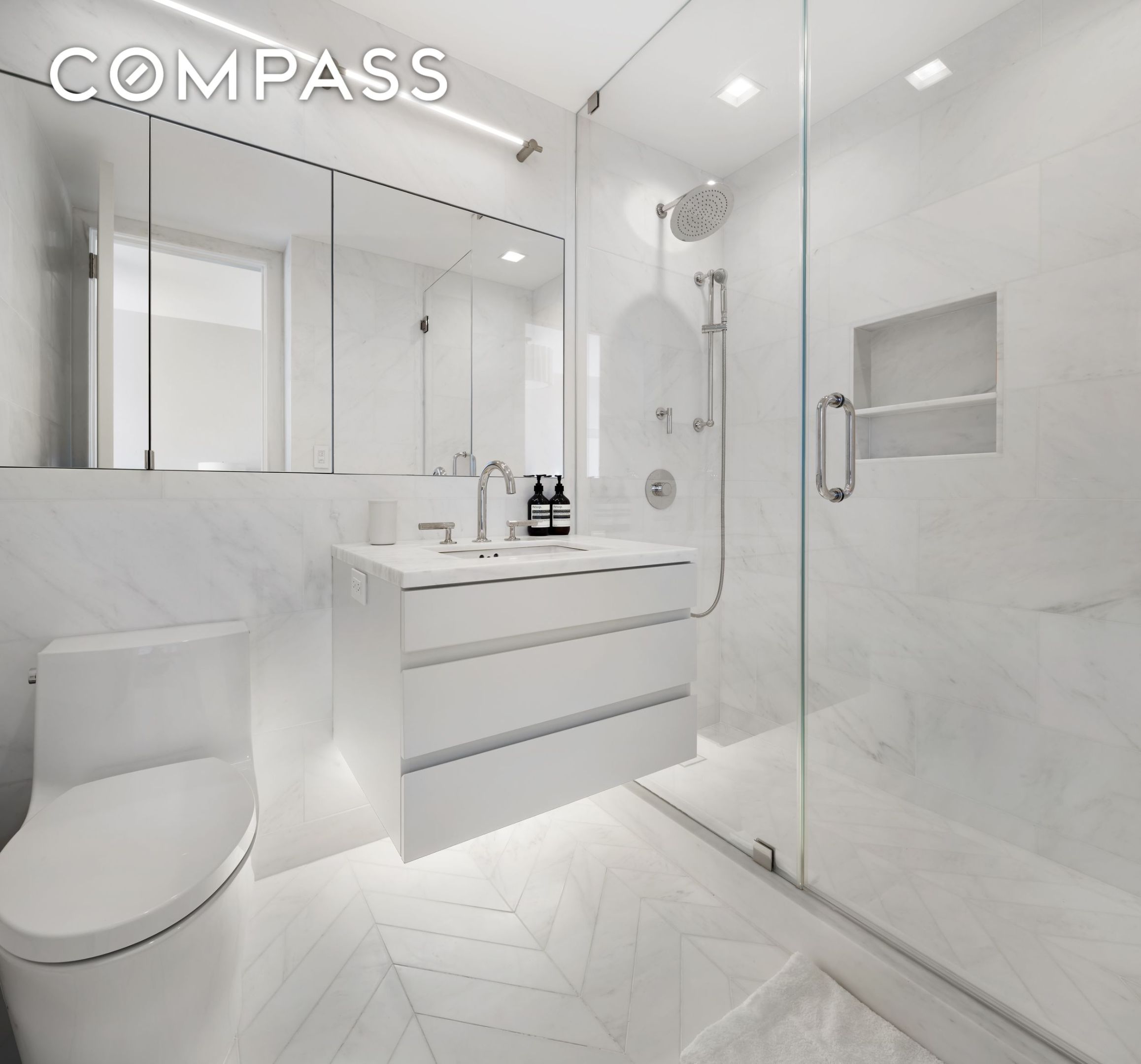 #18 photo, 1 Central Park W, マンハッタン Upper West Side , NY 10023