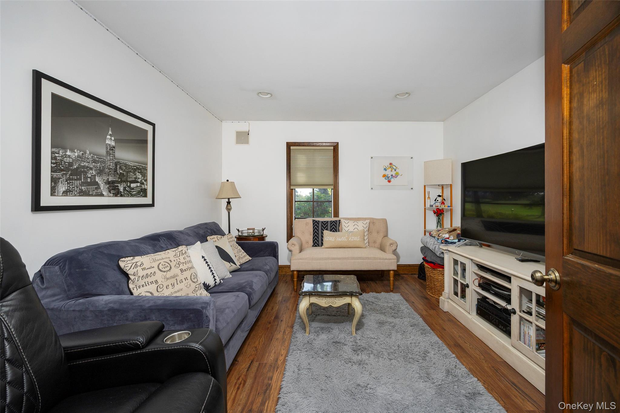 #18 photo, 404 Gretna Road, Hyde Park , NY 12538