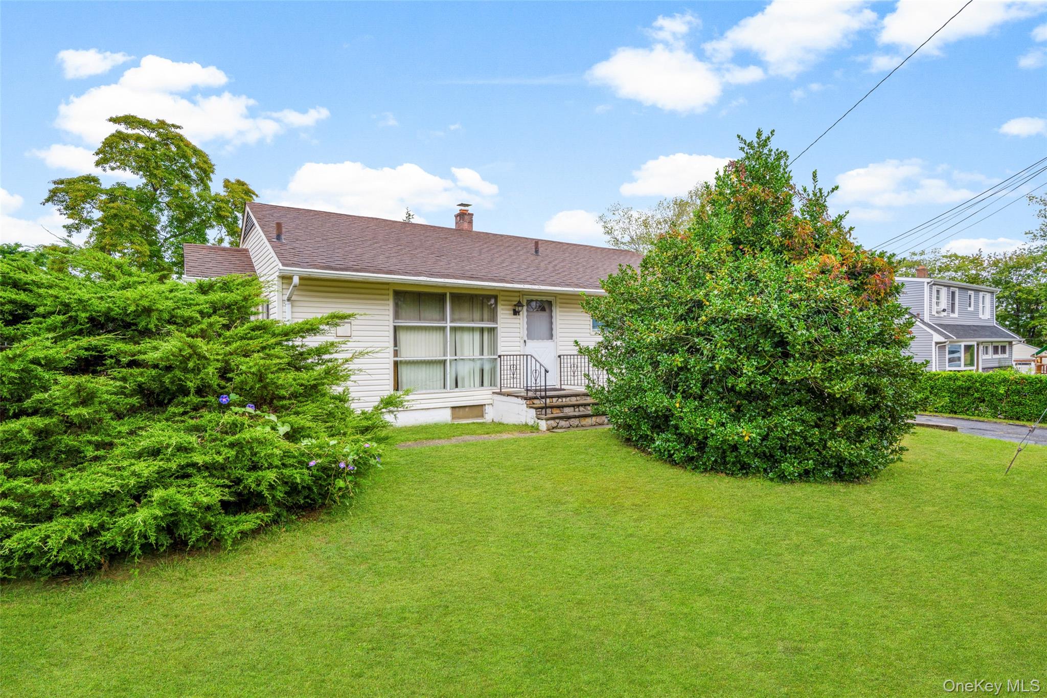 #1 photo, 377 County Center Road, White Plains , NY 10603