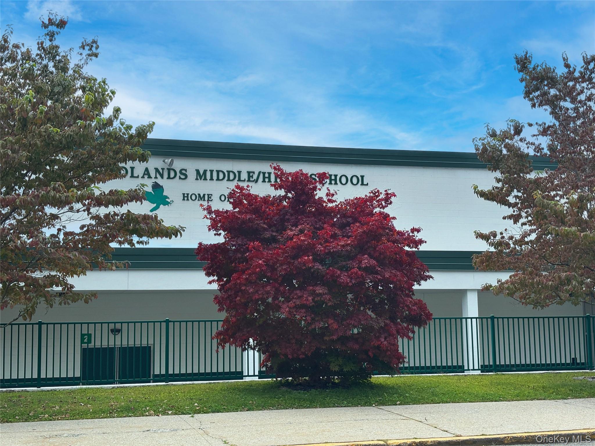 #10 photo, 377 County Center Road, White Plains , NY 10603