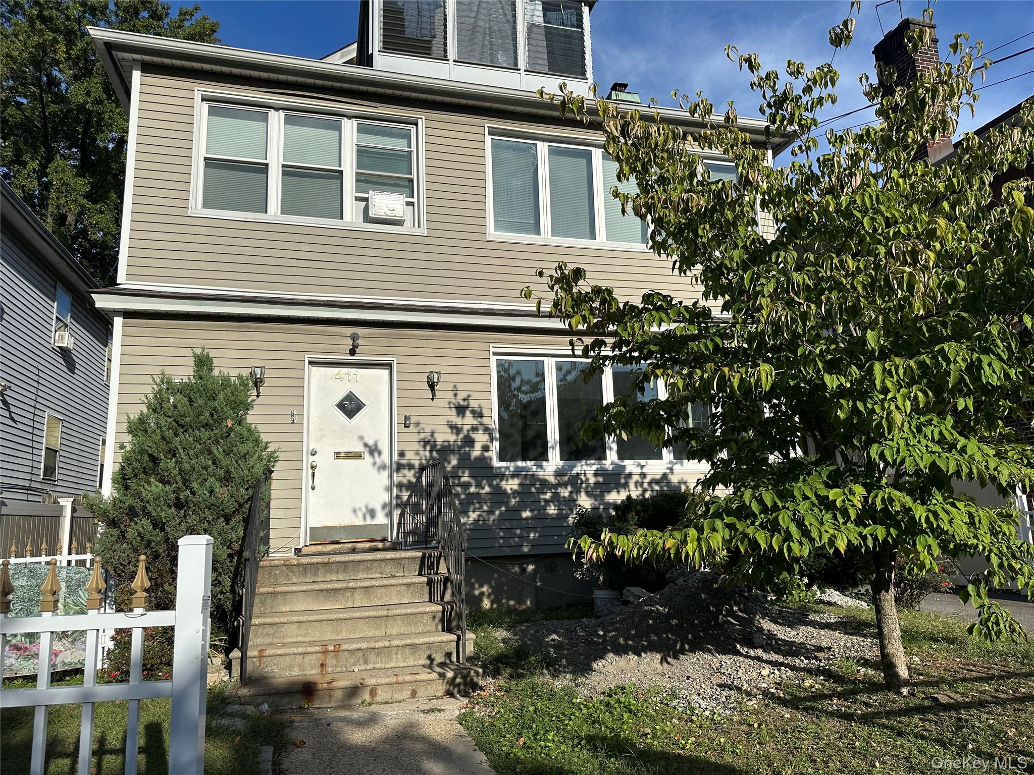 #1 photo, 411 Hancock Avenue, Mount Vernon , NY 10553