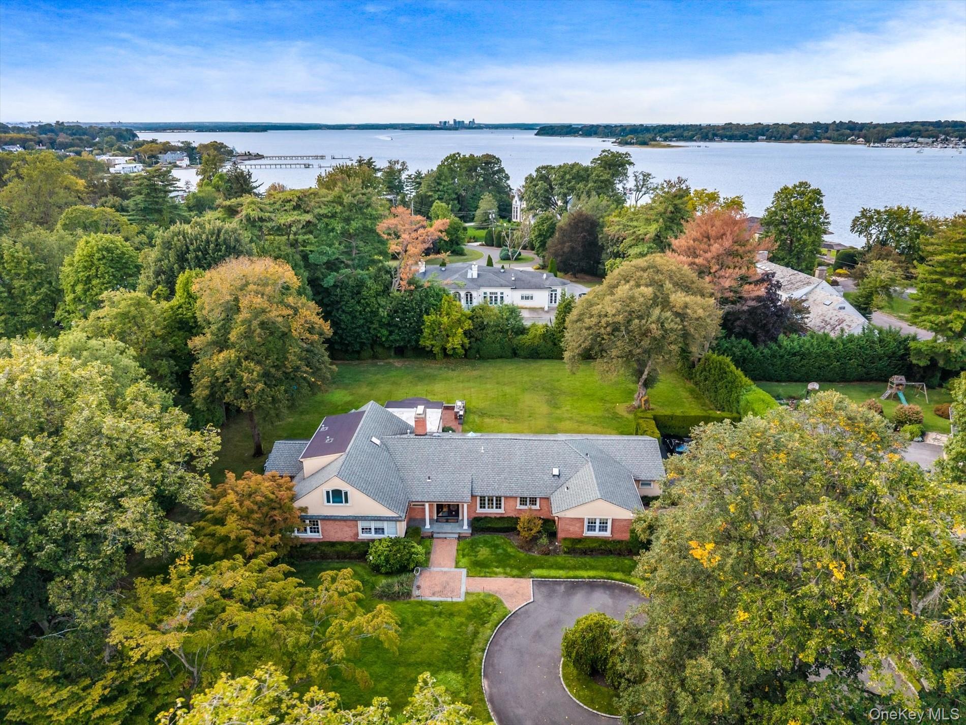 #1 photo, 532 E Shore Road, Great Neck , NY 11024