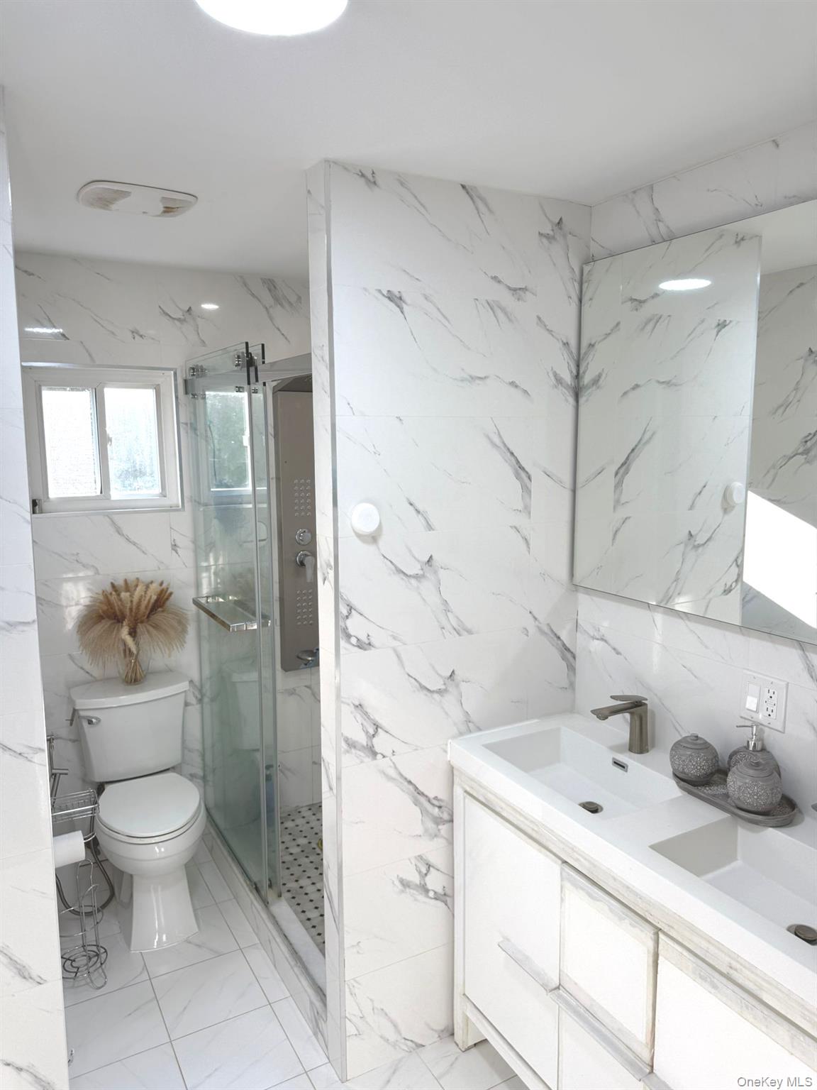 #16 photo, 58 Narcissus Avenue, Hicksville , NY 11801