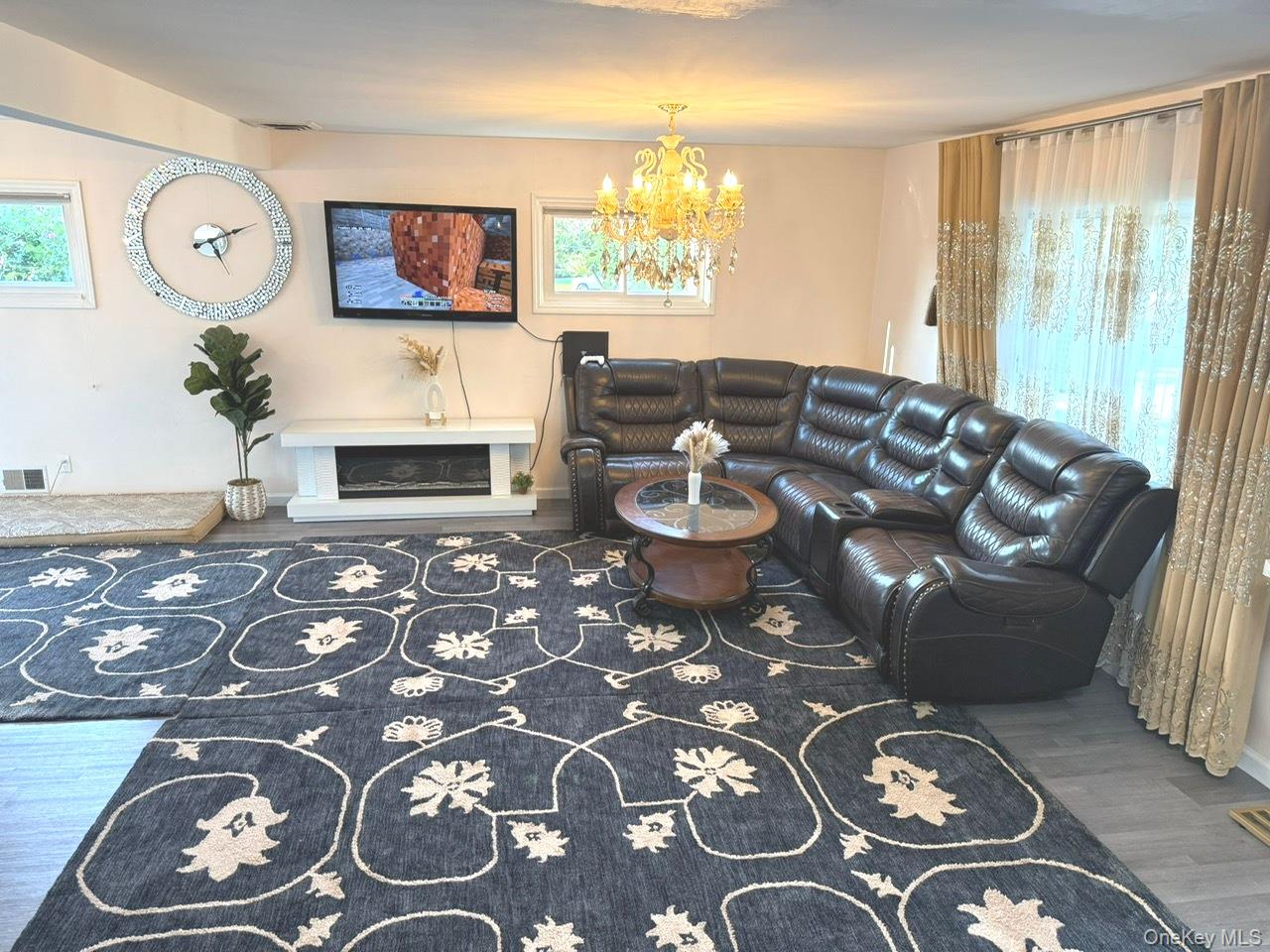 #5 photo, 58 Narcissus Avenue, Hicksville , NY 11801