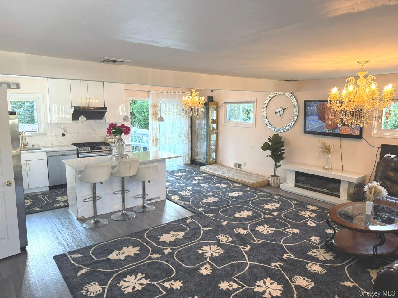 #8 photo, 58 Narcissus Avenue, Hicksville , NY 11801