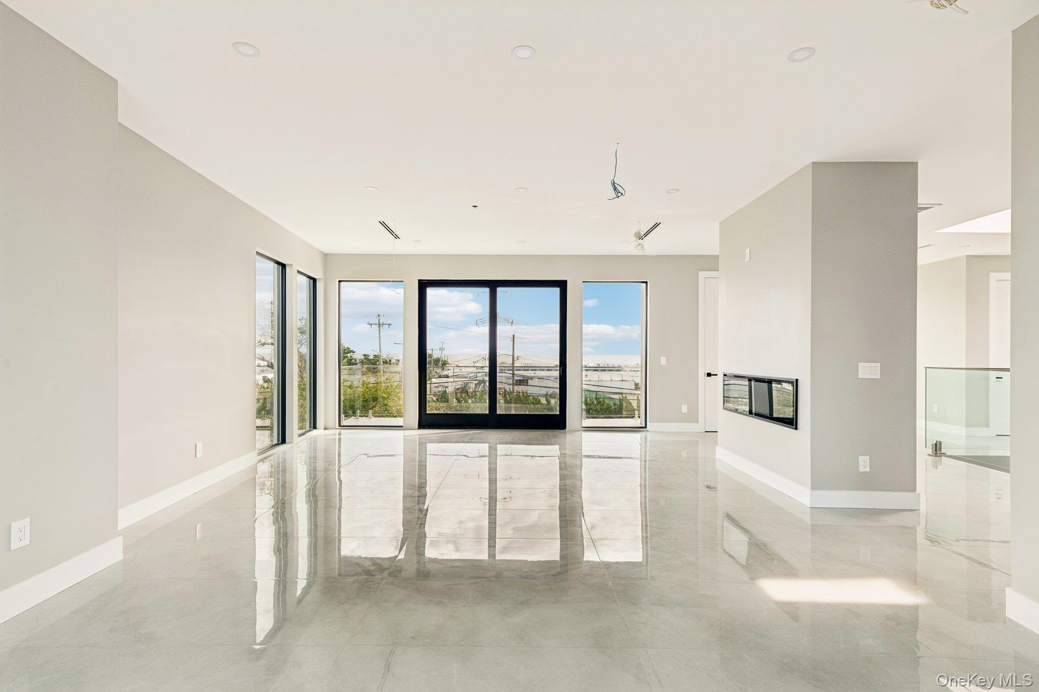 #20 photo, 1368 Beech Street, ナッソー郡 Atlantic Beach , NY 11509