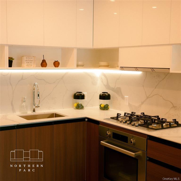 #2 photo, 144-49 Northern Blvd, クイーンズ区 Flushing , NY 11354