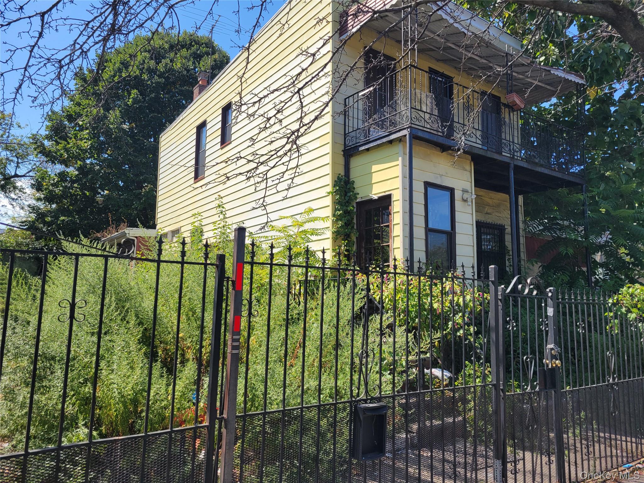 #4 photo, 5008 111th Street, クイーンズ区 Corona , NY 11368