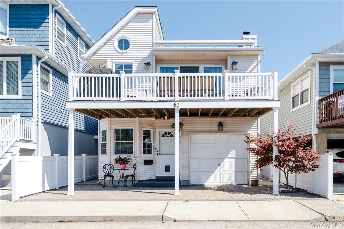 #1 photo, 82 Tennessee Avenue, नासाउ काउंटी Long Beach , NY 11561