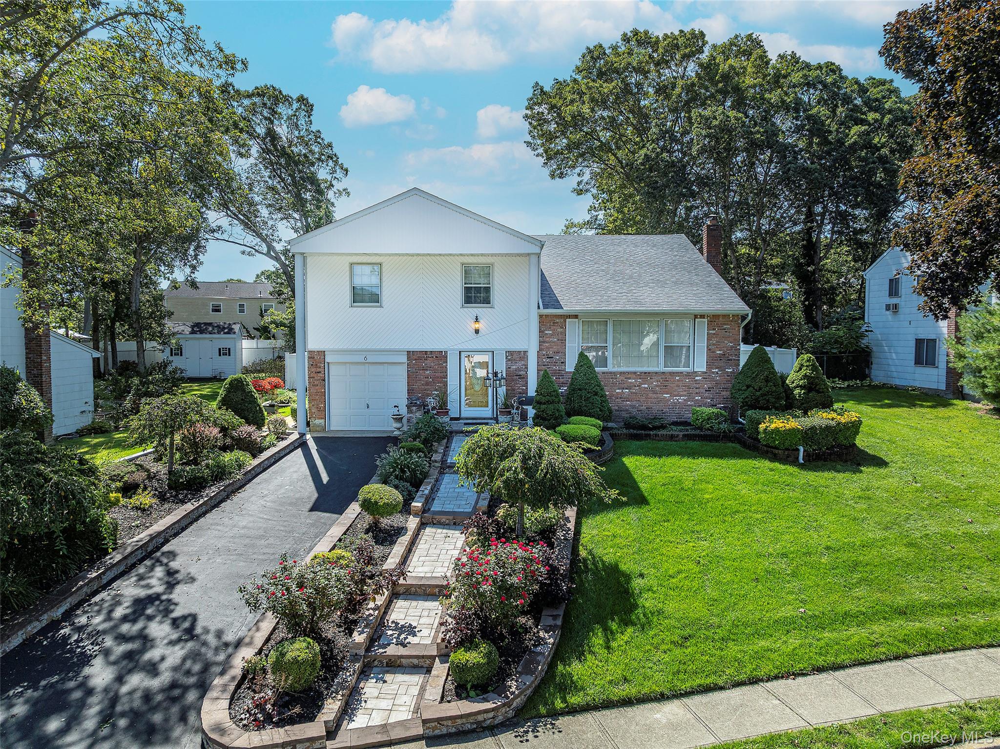 #1 photo, 6 Linden Street, Selden , NY 11784