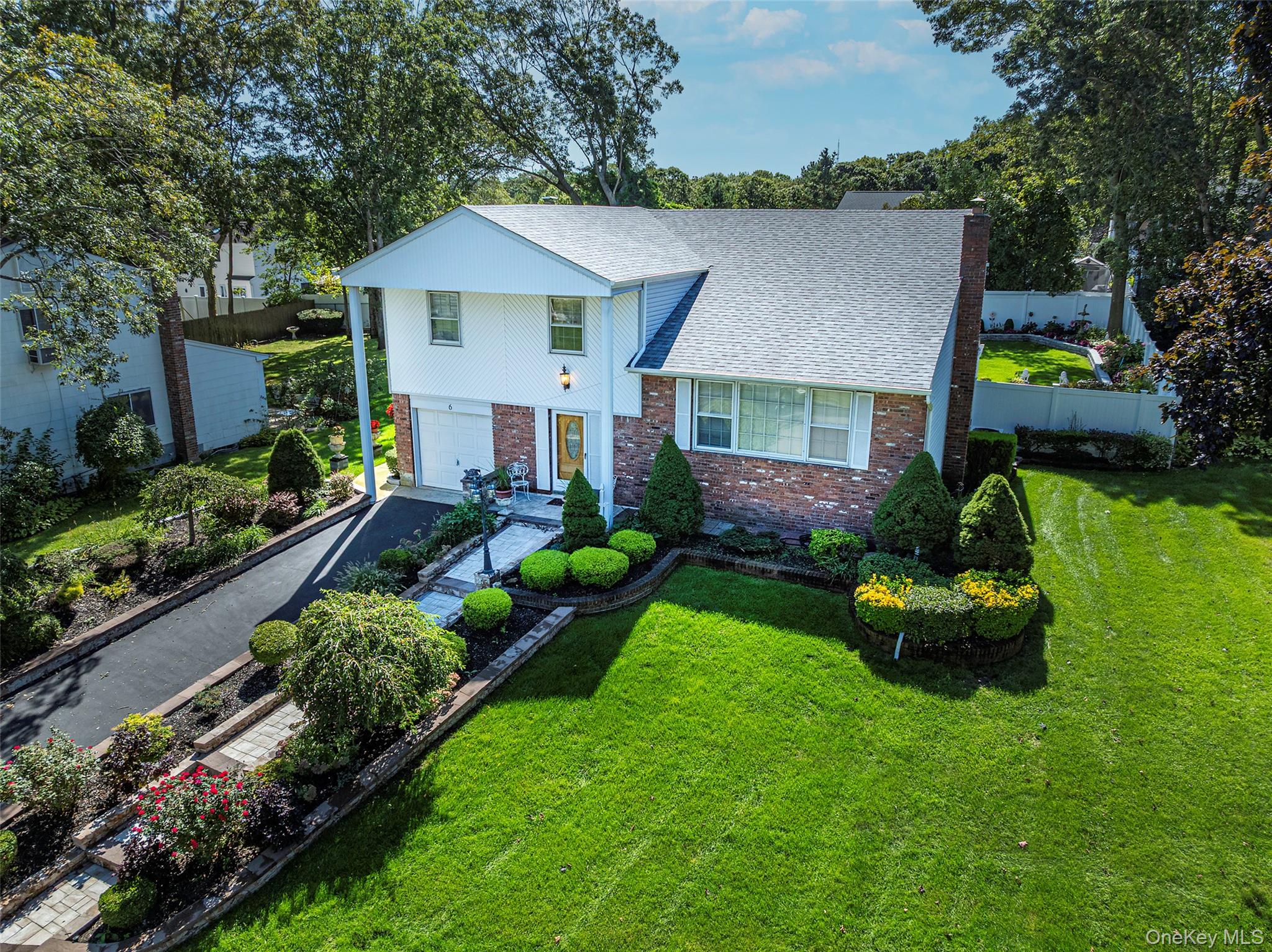 #2 photo, 6 Linden Street, Selden , NY 11784