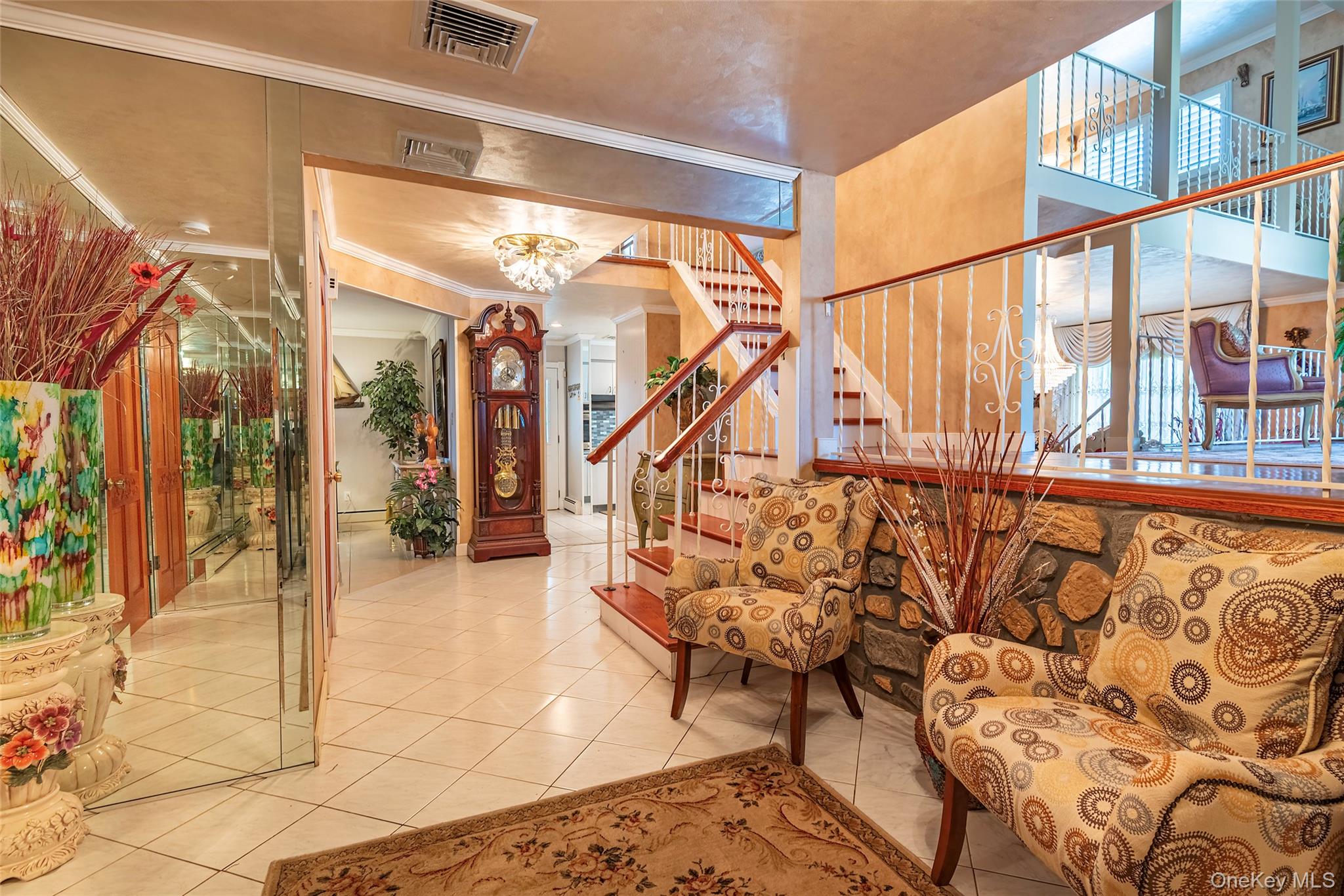 #4 photo, 6 Linden Street, Selden , NY 11784