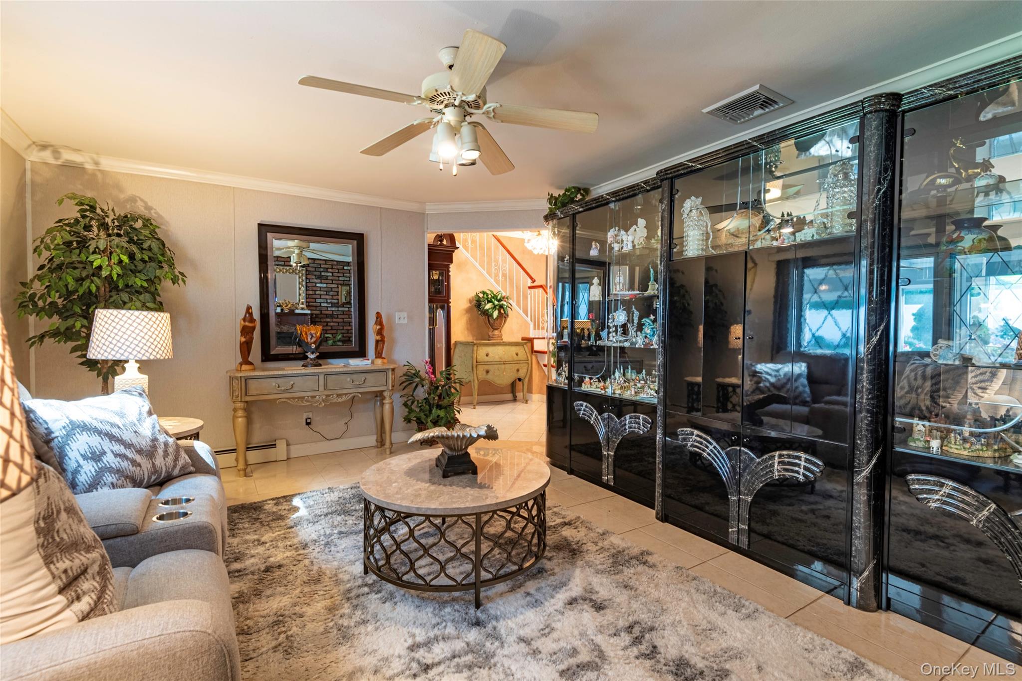 #7 photo, 6 Linden Street, Selden , NY 11784