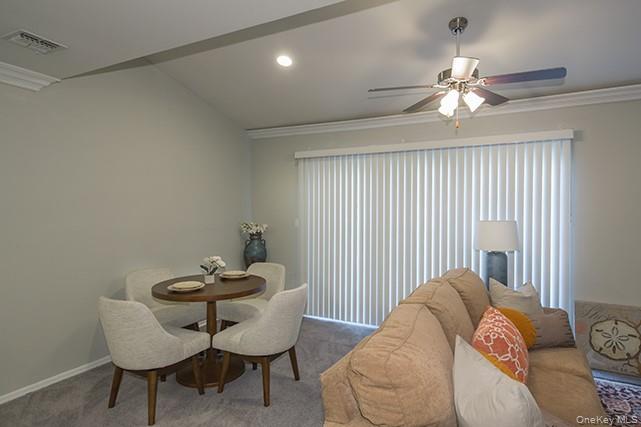 #3 photo, 54 Neal, サフォーク郡 South Setauket , NY 11720