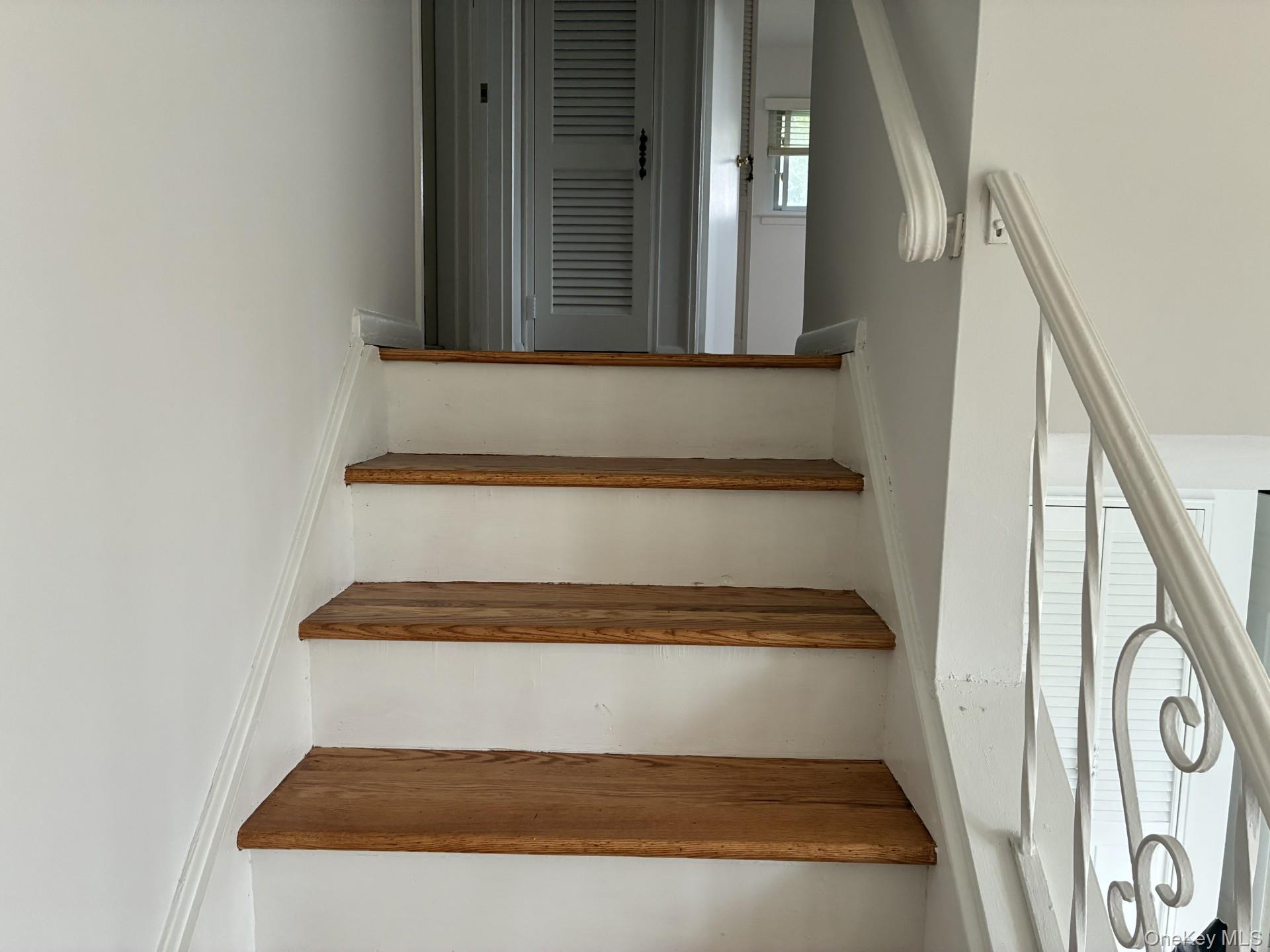 #15 photo, 20 Shelbourne Lane, Commack , NY 11725