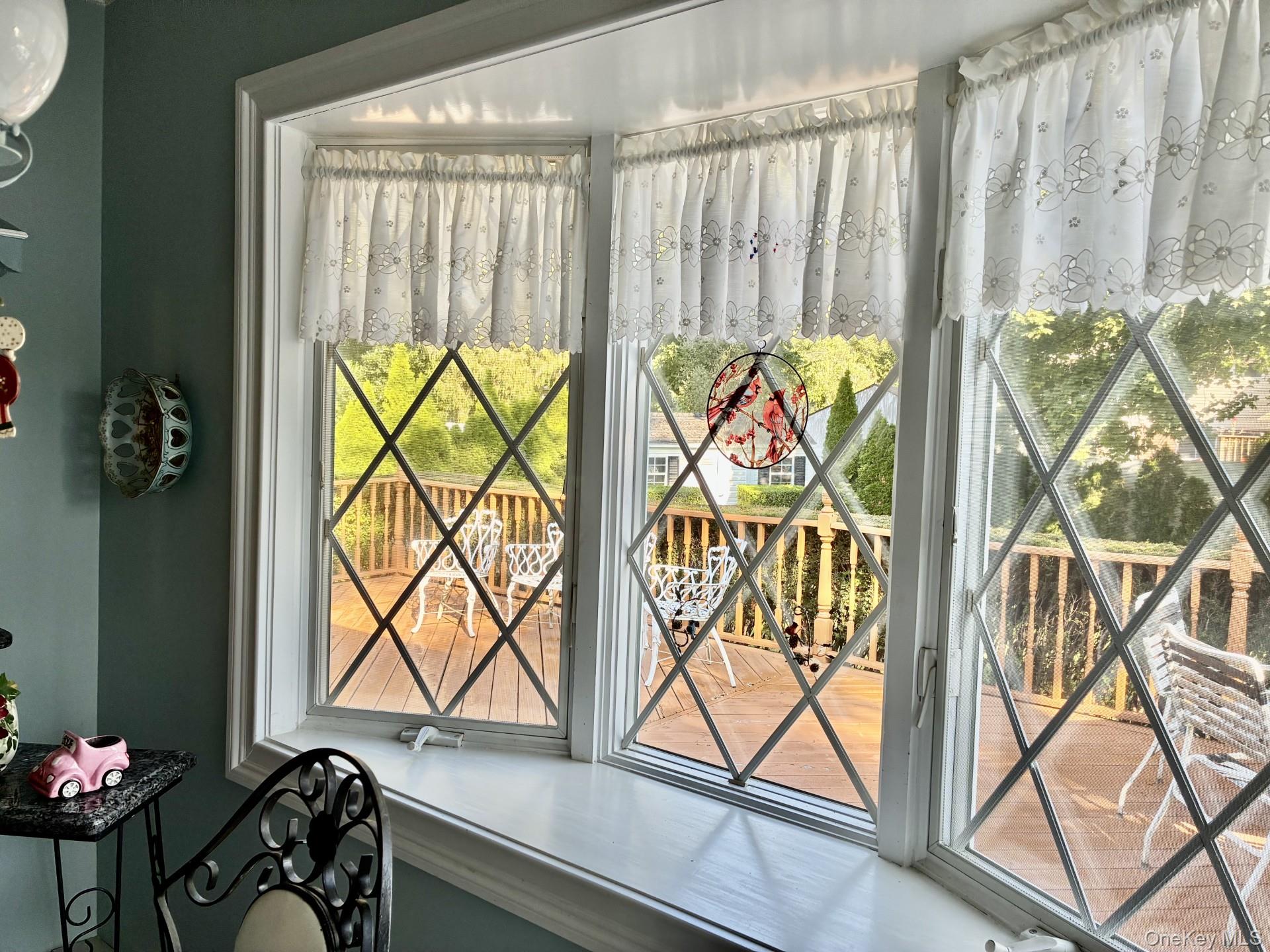 #9 photo, 20 Shelbourne Lane, Commack , NY 11725