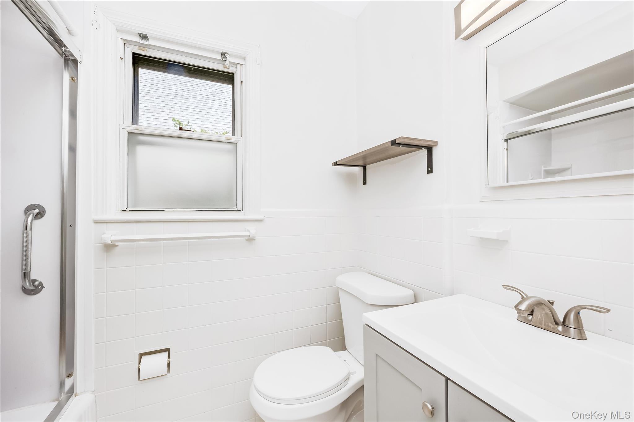 #17 photo, 203 Rutland Road, Hempstead , NY 11550