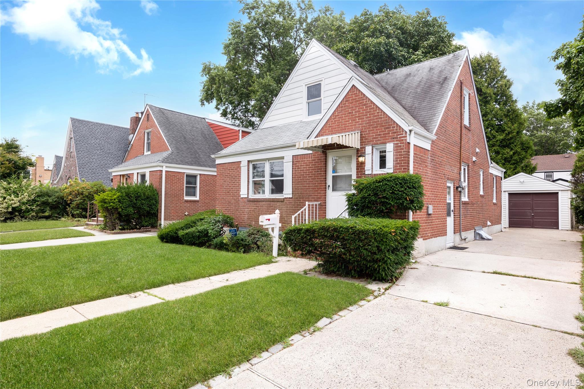 #3 photo, 203 Rutland Road, Hempstead , NY 11550