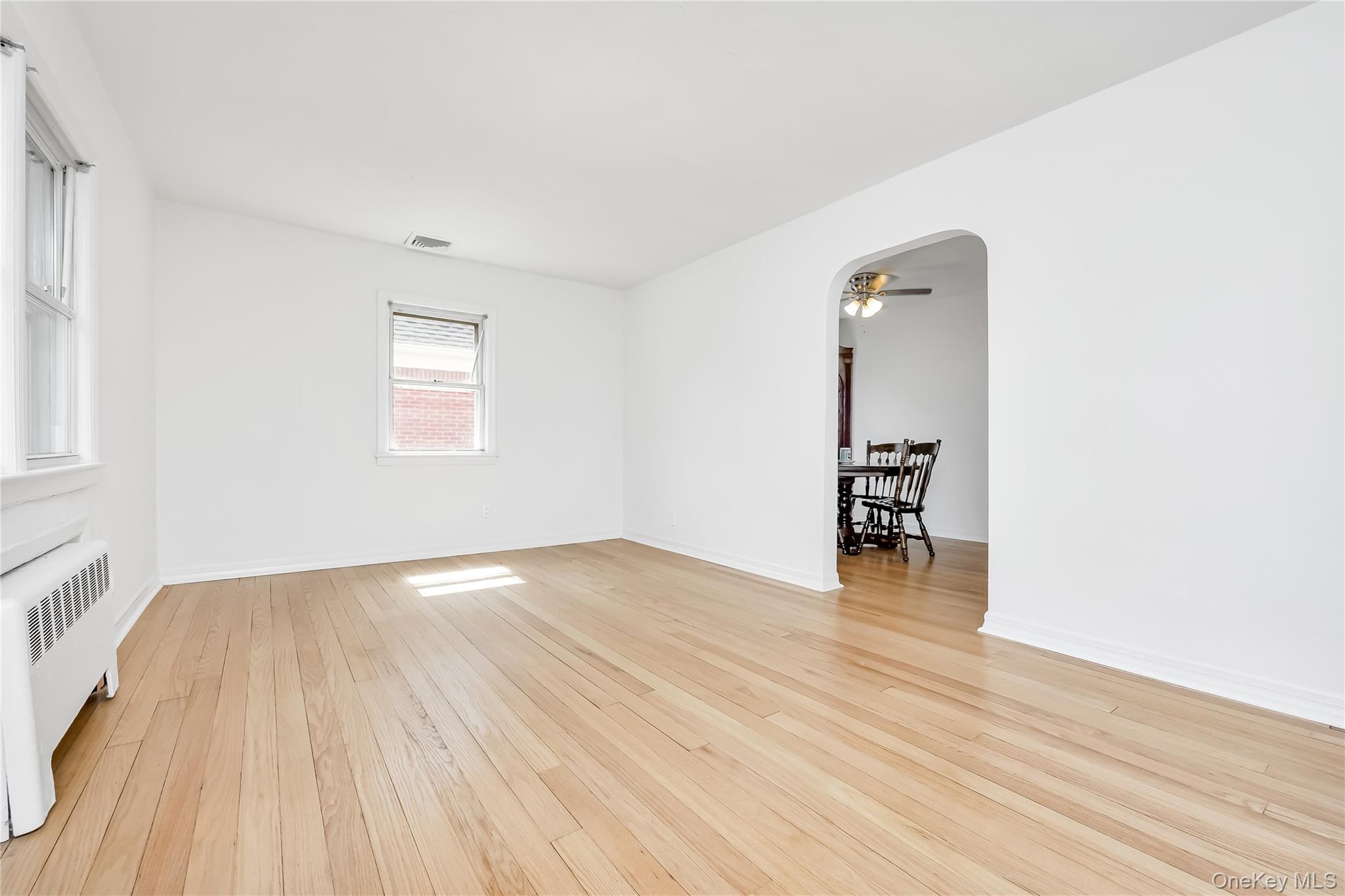 #7 photo, 203 Rutland Road, Hempstead , NY 11550