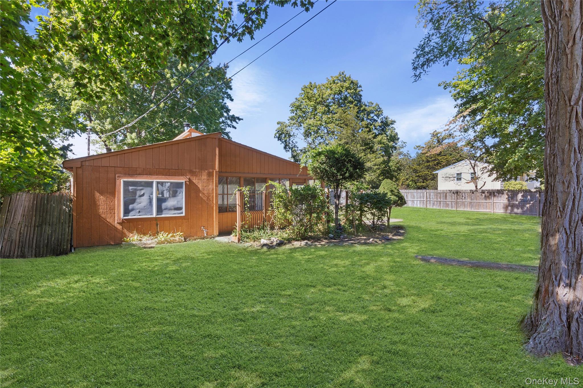 #1 photo, 26 Queen Road, Rocky Point , NY 11778