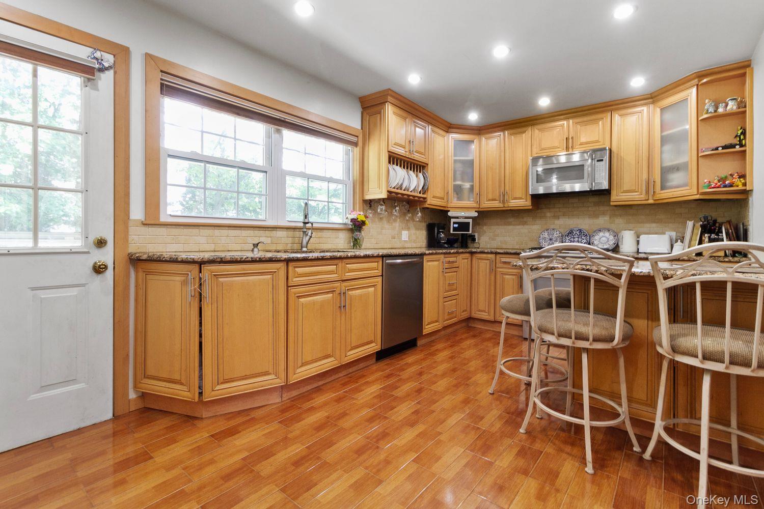 #12 photo, 29 Western Drive, Ardsley , NY 10502