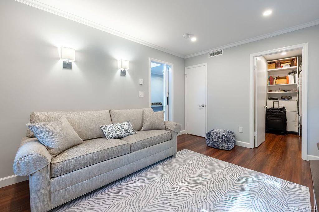 #5 photo, 971 Heritage Hills, Somers , NY 10589