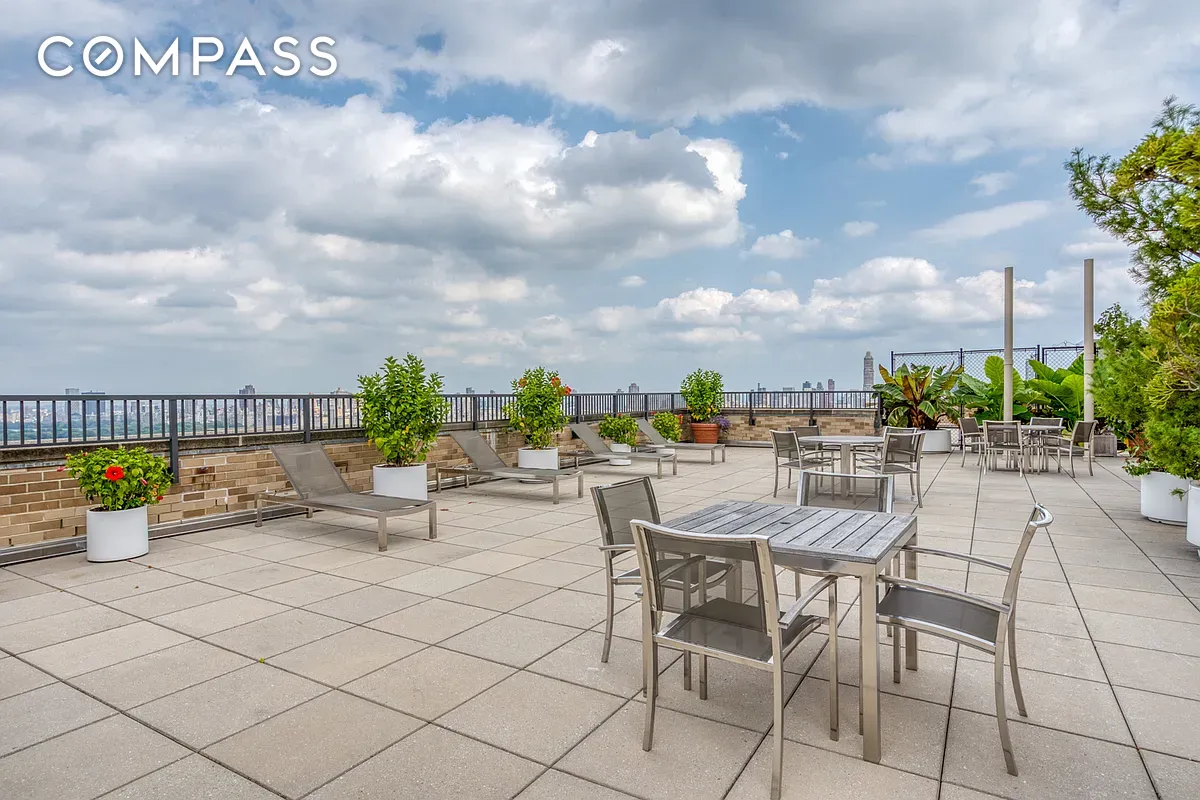 #19 photo, 10 W 66th Street, マンハッタン Upper West Side , NY 10023