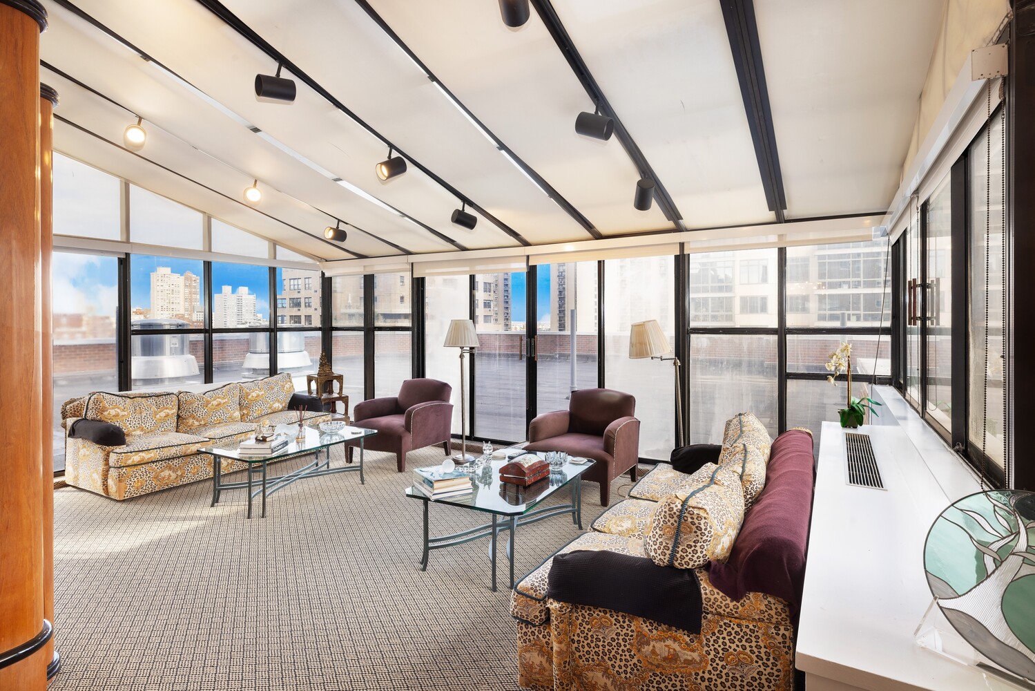 #8 photo, 360 E 72ND Street, Lenox Hill , NY 10021